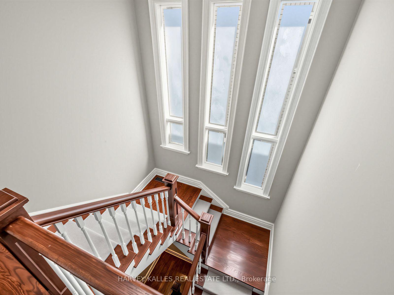 Photo 27 of 629 Bedford Park Avenue, Toronto, Bedford Park-Nortown — HOMEH