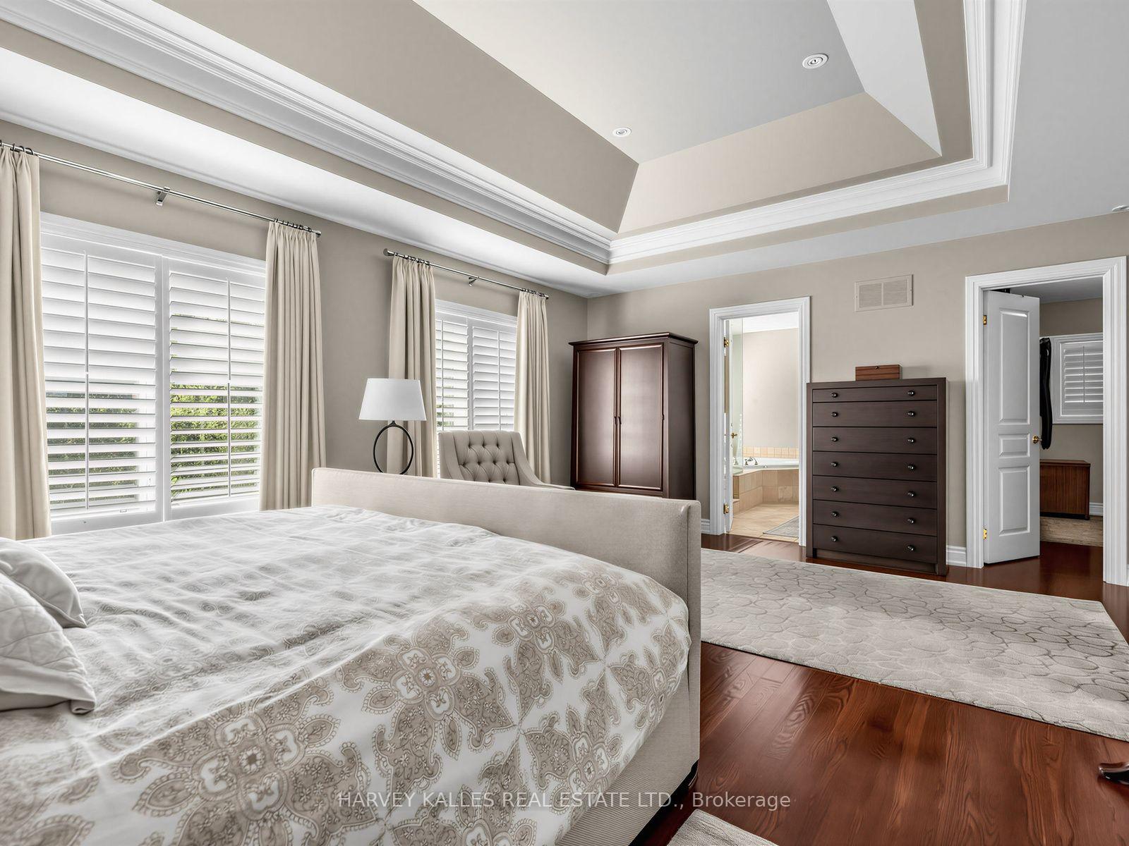 Photo 31 of 629 Bedford Park Avenue, Toronto, Bedford Park-Nortown — HOMEH