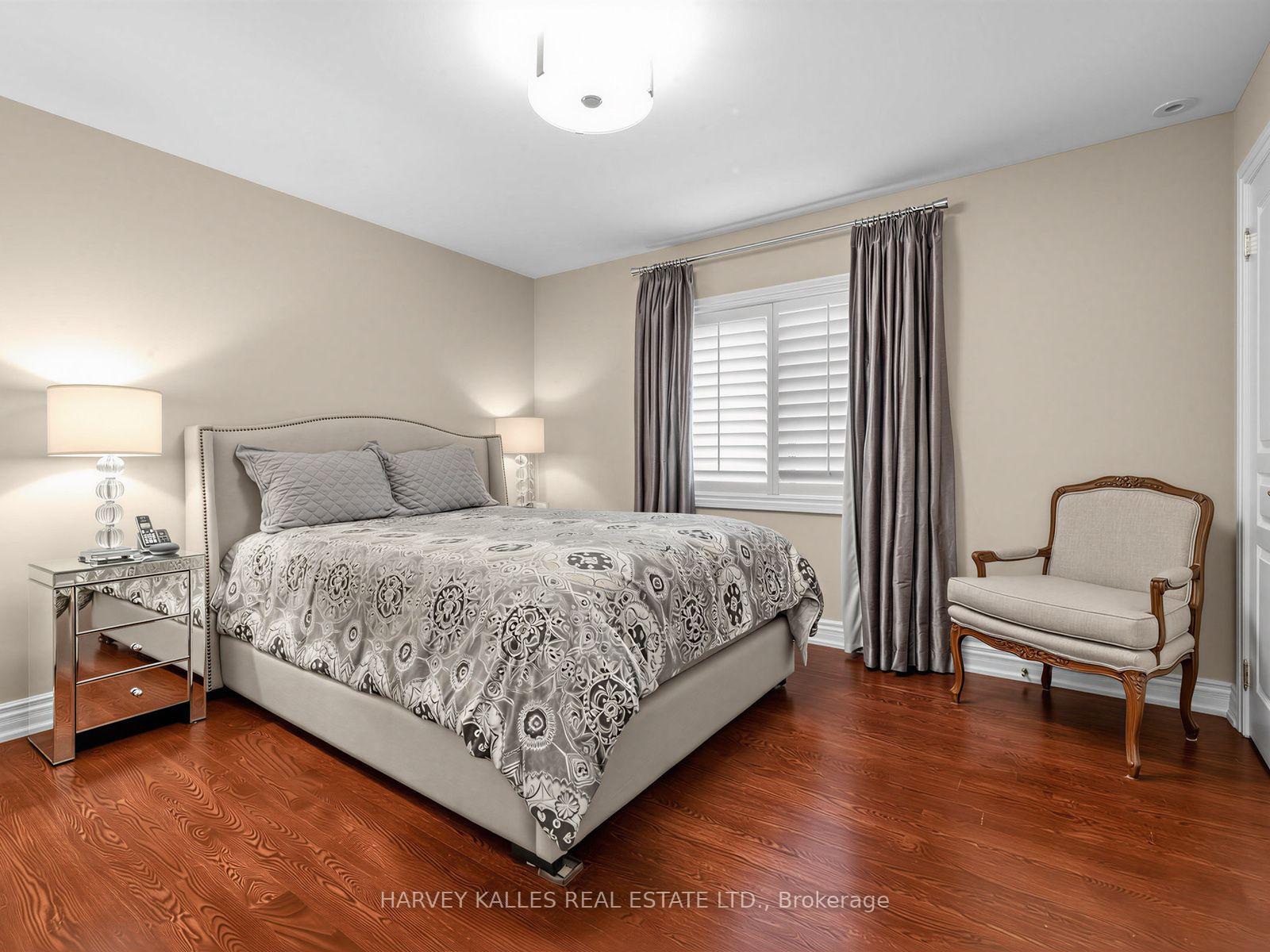 Photo 36 of 629 Bedford Park Avenue, Toronto, Bedford Park-Nortown — HOMEH