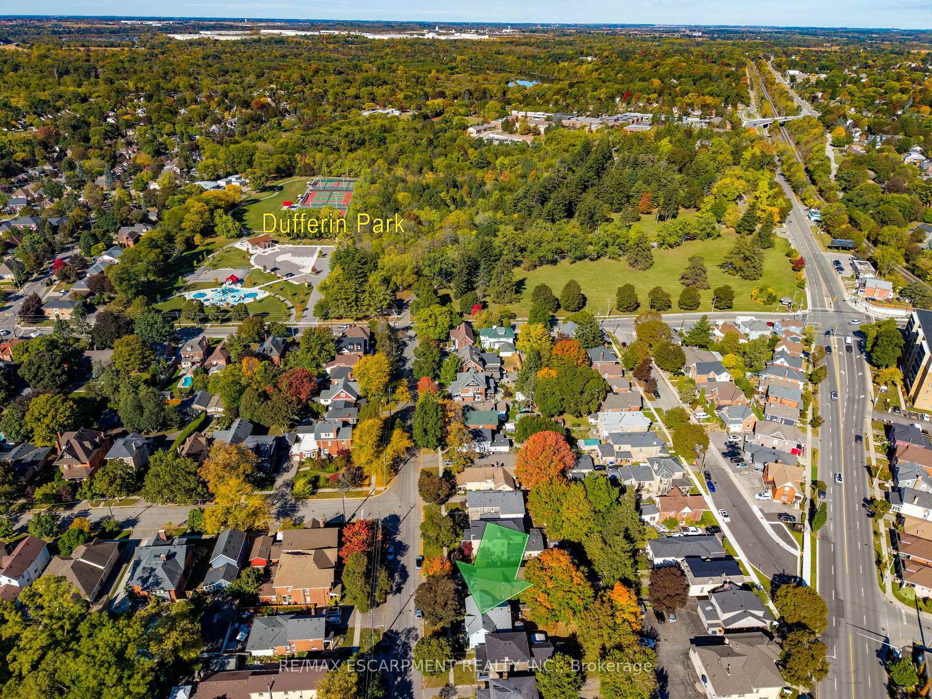 Photo 37 of 33 Palmerston Avenue, Brantford, North Ward — HOMEH