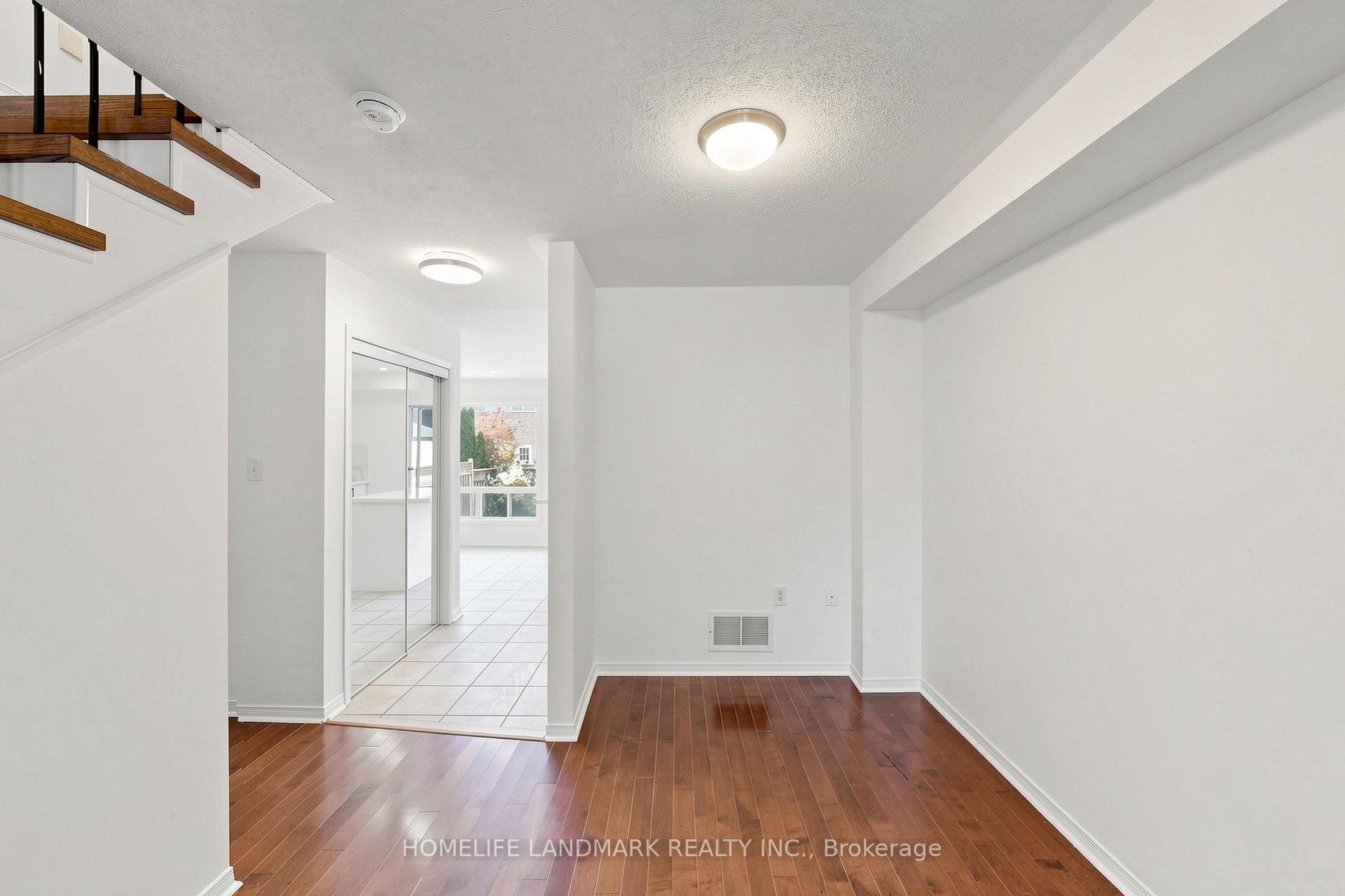 Photo 8 of 552 Thelma Street, Burlington, Appleby — HOMEH