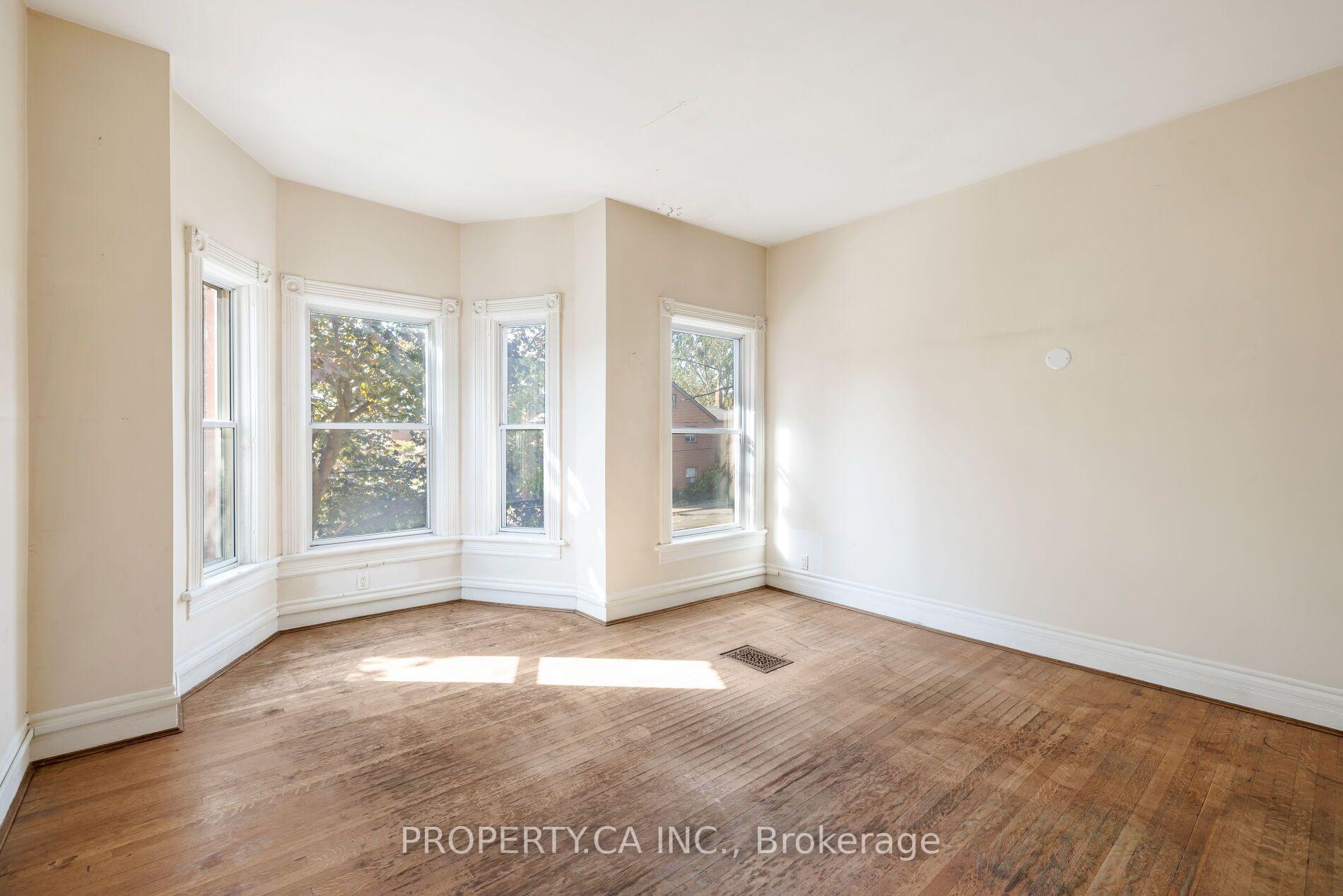 Photo 14 of 195 Shaw Street, Toronto, Trinity-Bellwoods — HOMEH