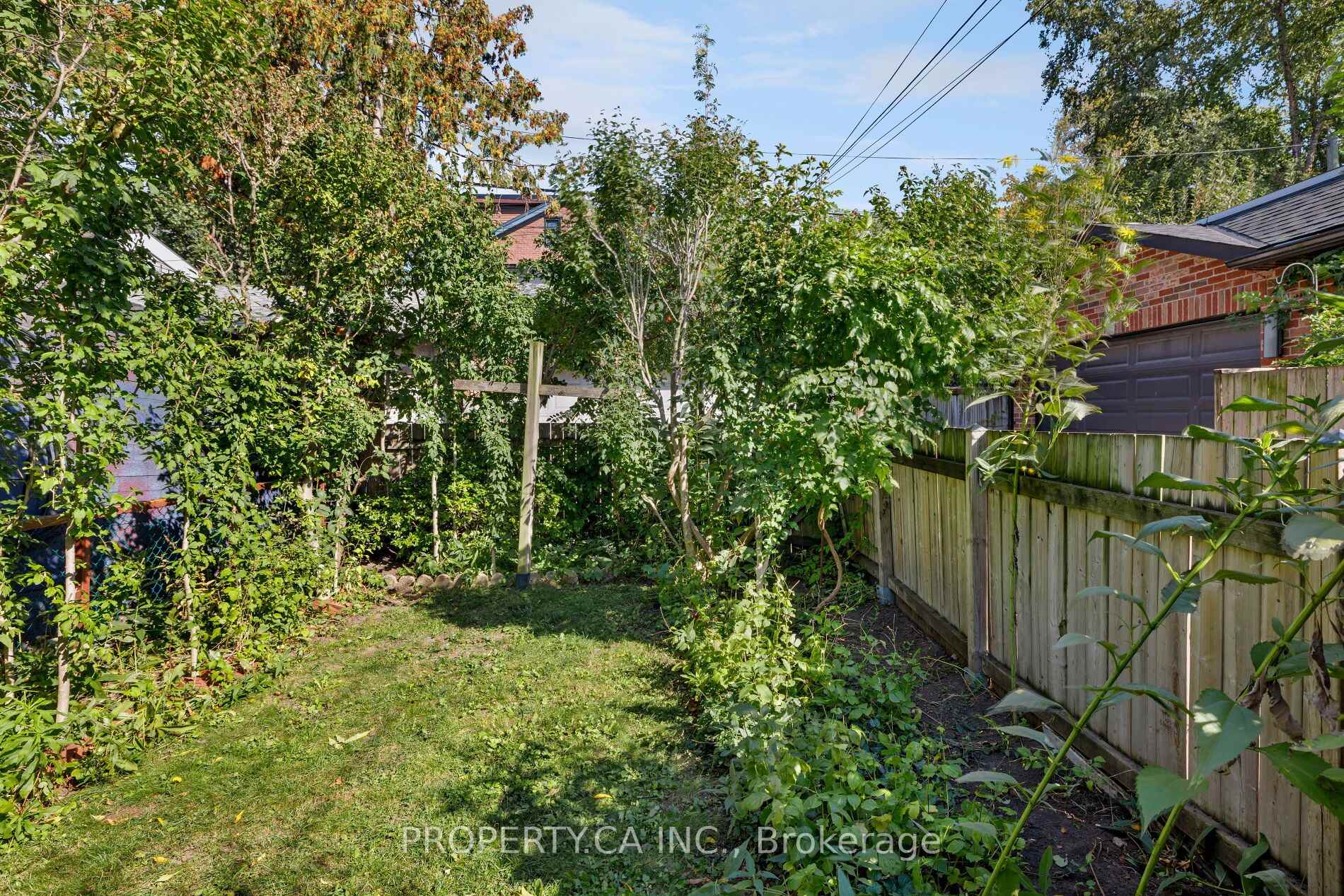 Photo 16 of 195 Shaw Street, Toronto, Trinity-Bellwoods — HOMEH