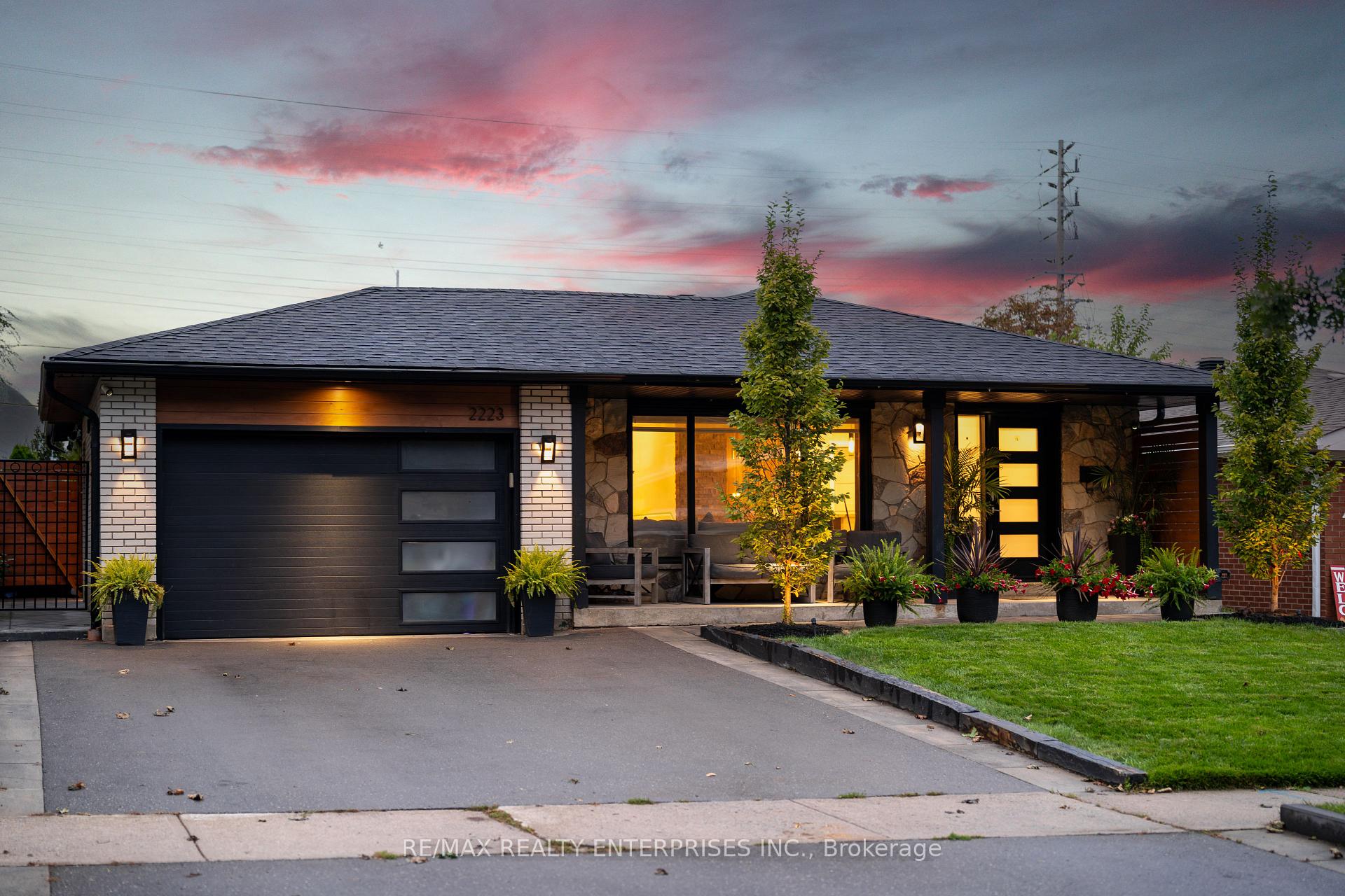 Photo of 2223 Belfast Crescent