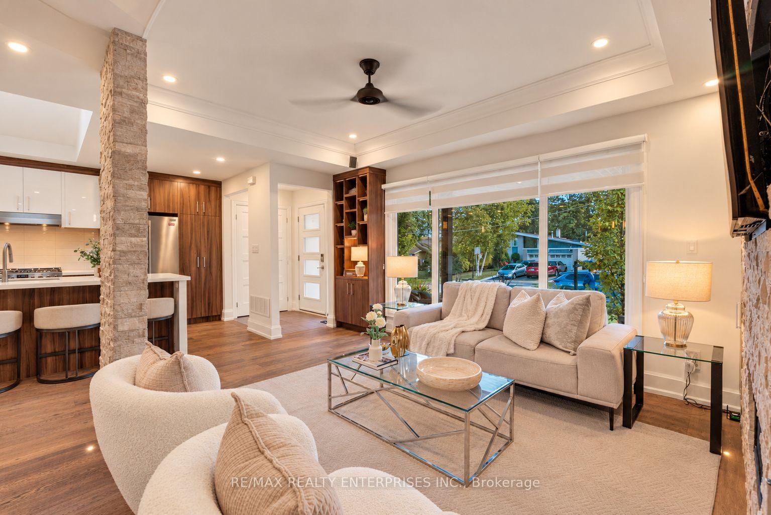 Photo 6 of 2223 Belfast Crescent, Mississauga, Sheridan — HOMEH