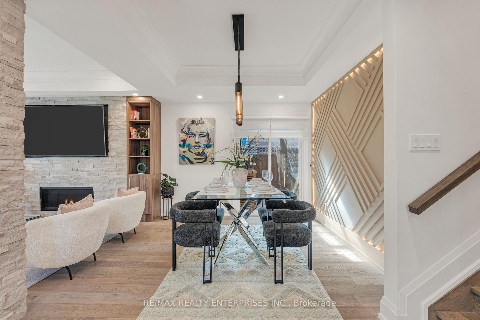 Photo 9 of 2223 Belfast Crescent, Mississauga, Sheridan — HOMEH