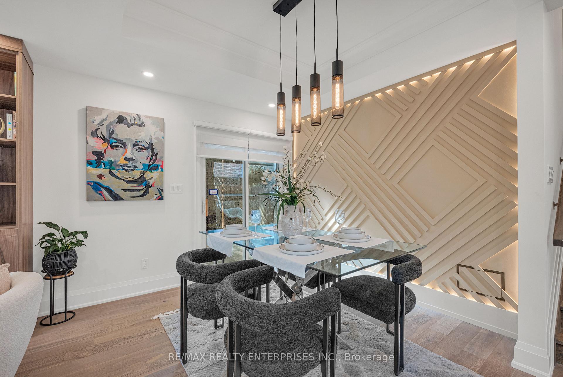Photo 12 of 2223 Belfast Crescent, Mississauga, Sheridan — HOMEH