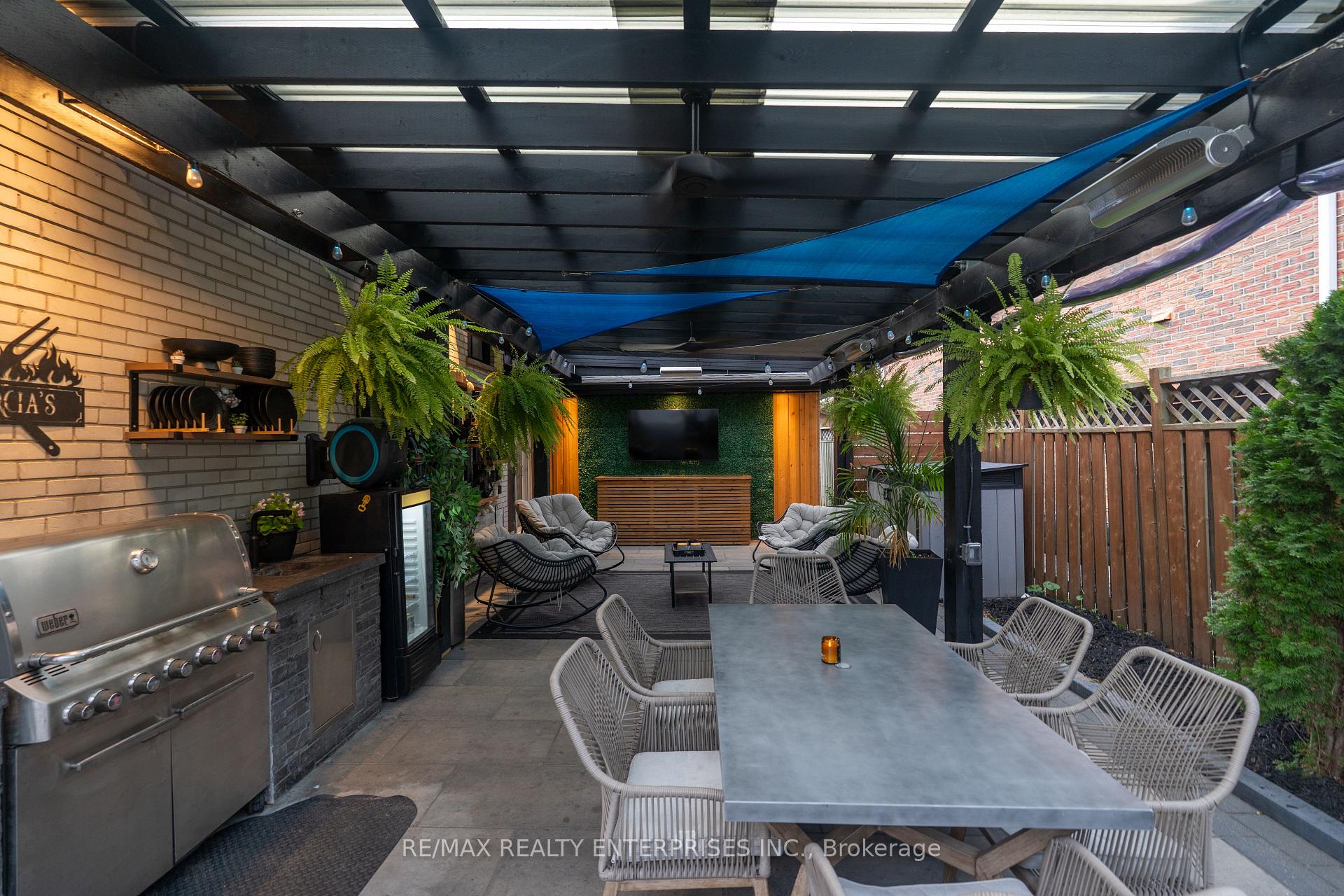 Photo 33 of 2223 Belfast Crescent, Mississauga, Sheridan — HOMEH