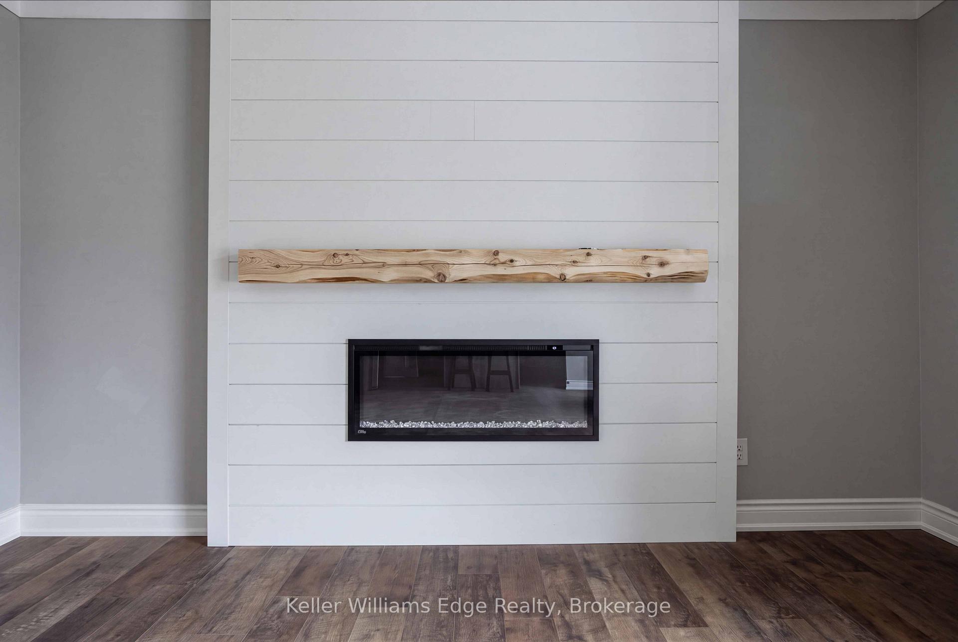 Photo 8 of Unit UPPER, 17 West 21st Street, Hamilton, Westcliffe — HOMEH