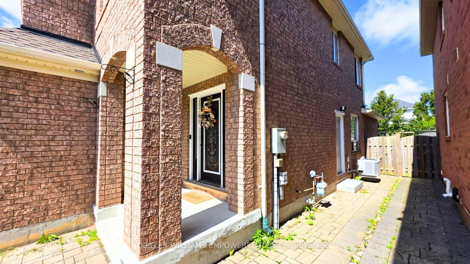 Photo 12 of Unit Bsmt, 26 Raffia Avenue, Richmond Hill, Oak Ridges Lake Wilcox — HOMEH