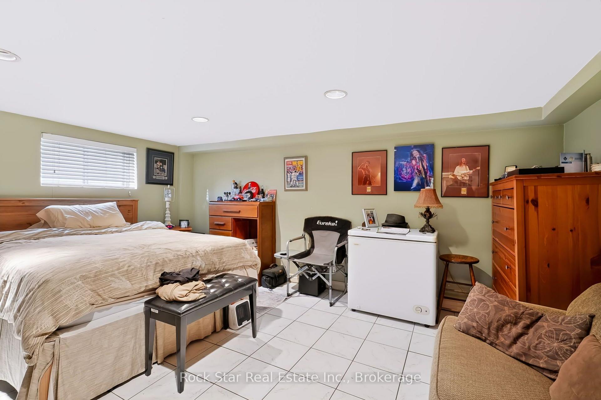 Photo 26 of 1162 Northmount Avenue, Mississauga, Lakeview — HOMEH