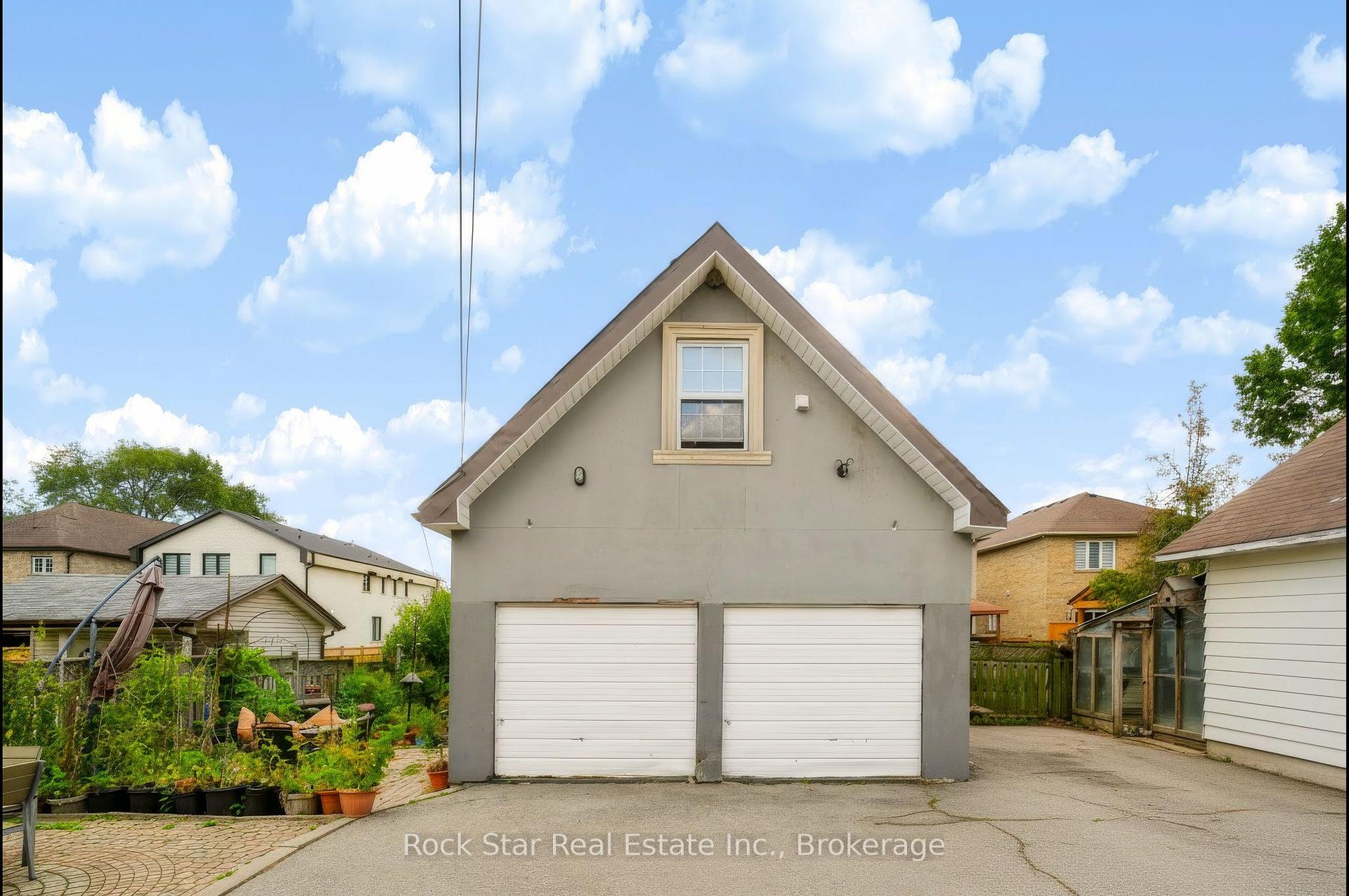 Photo 28 of 1162 Northmount Avenue, Mississauga, Lakeview — HOMEH