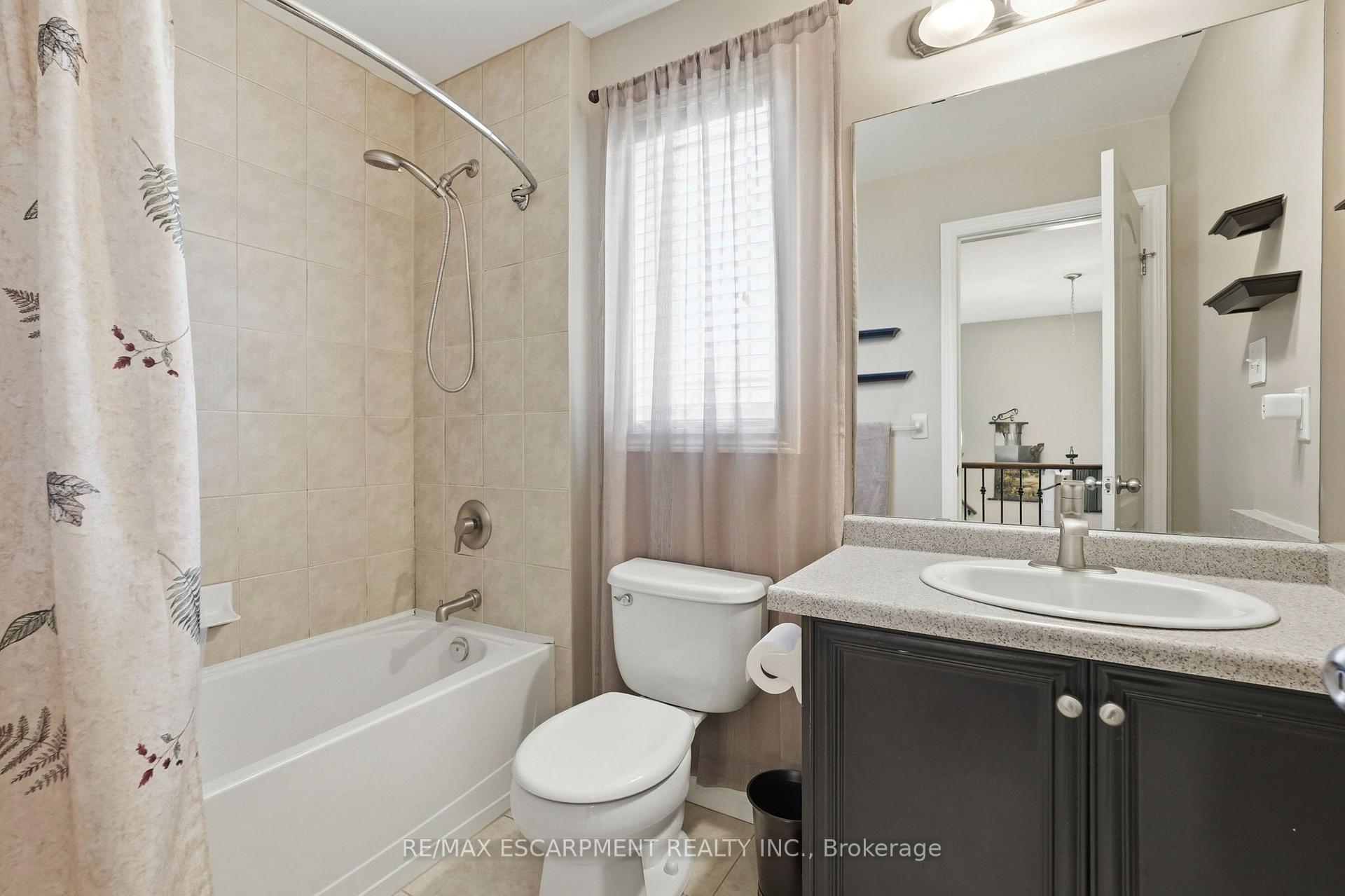 Photo 28 of 1332 Baseline Roadway, Hamilton, Winona Park — HOMEH