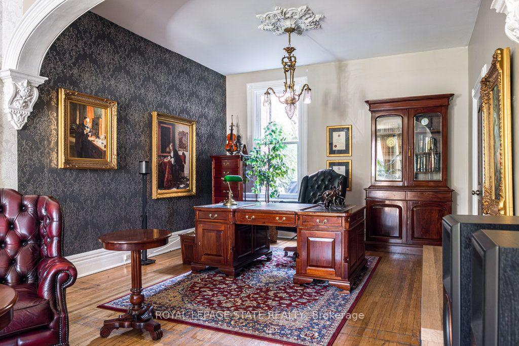 Photo 14 of 122 East Avenue S, Hamilton, Stinson — HOMEH