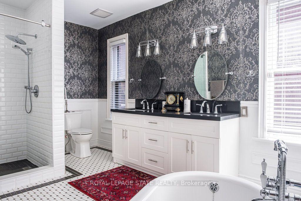 Photo 36 of 122 East Avenue S, Hamilton, Stinson — HOMEH