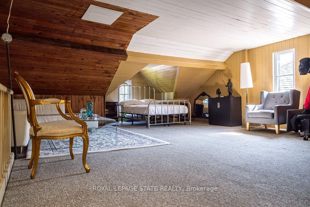 Photo 39 of 122 East Avenue S, Hamilton, Stinson — HOMEH