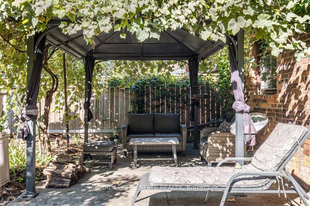 Photo 42 of 122 East Avenue S, Hamilton, Stinson — HOMEH