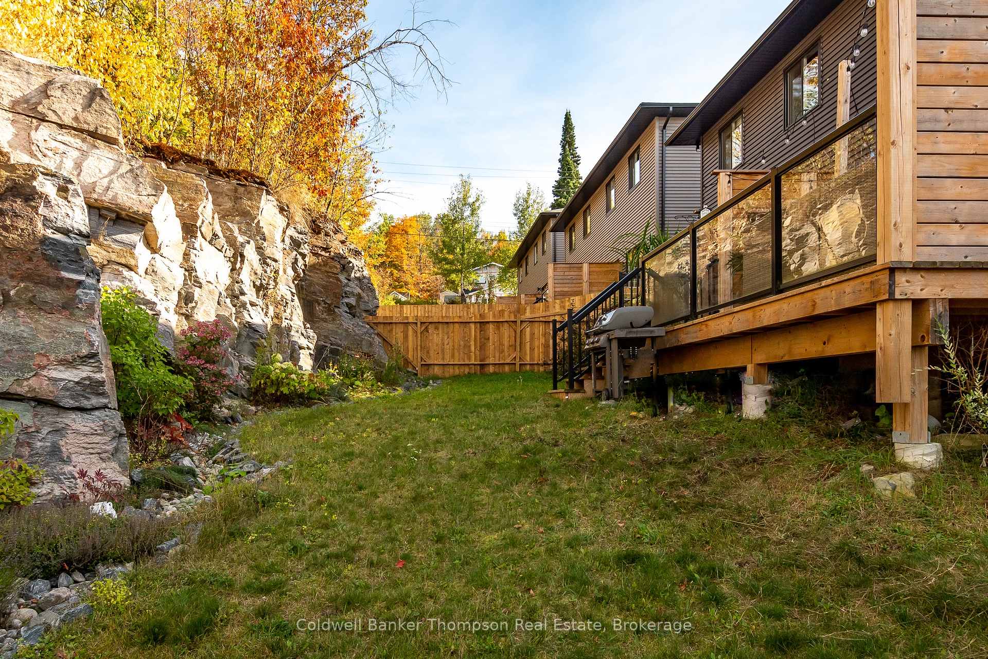 Photo 12 of 11 Cascade Lane, Huntsville, Chaffey — HOMEH