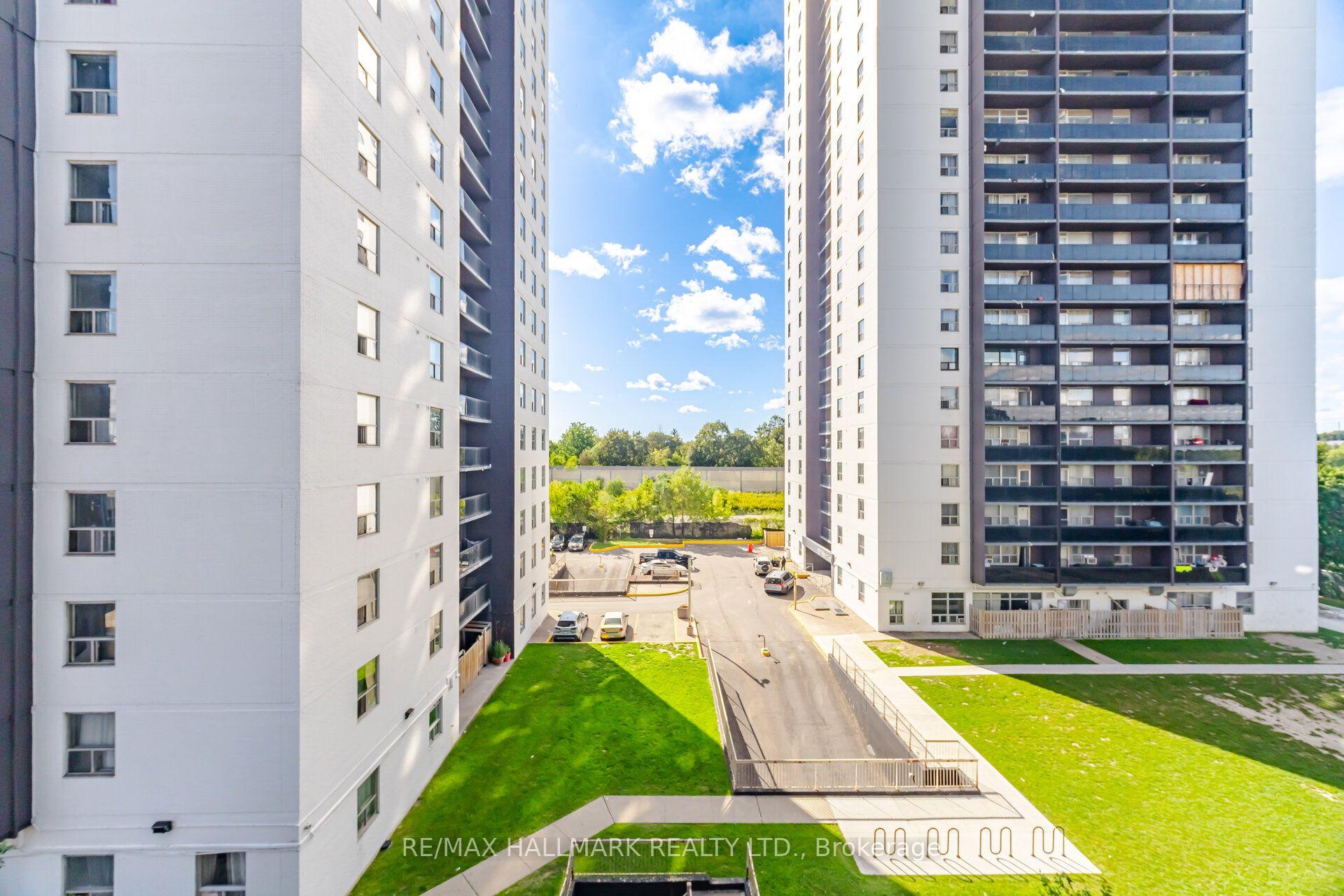 Photo 19 of Unit 505, 2464 Weston Road, North York, Weston — HOMEH