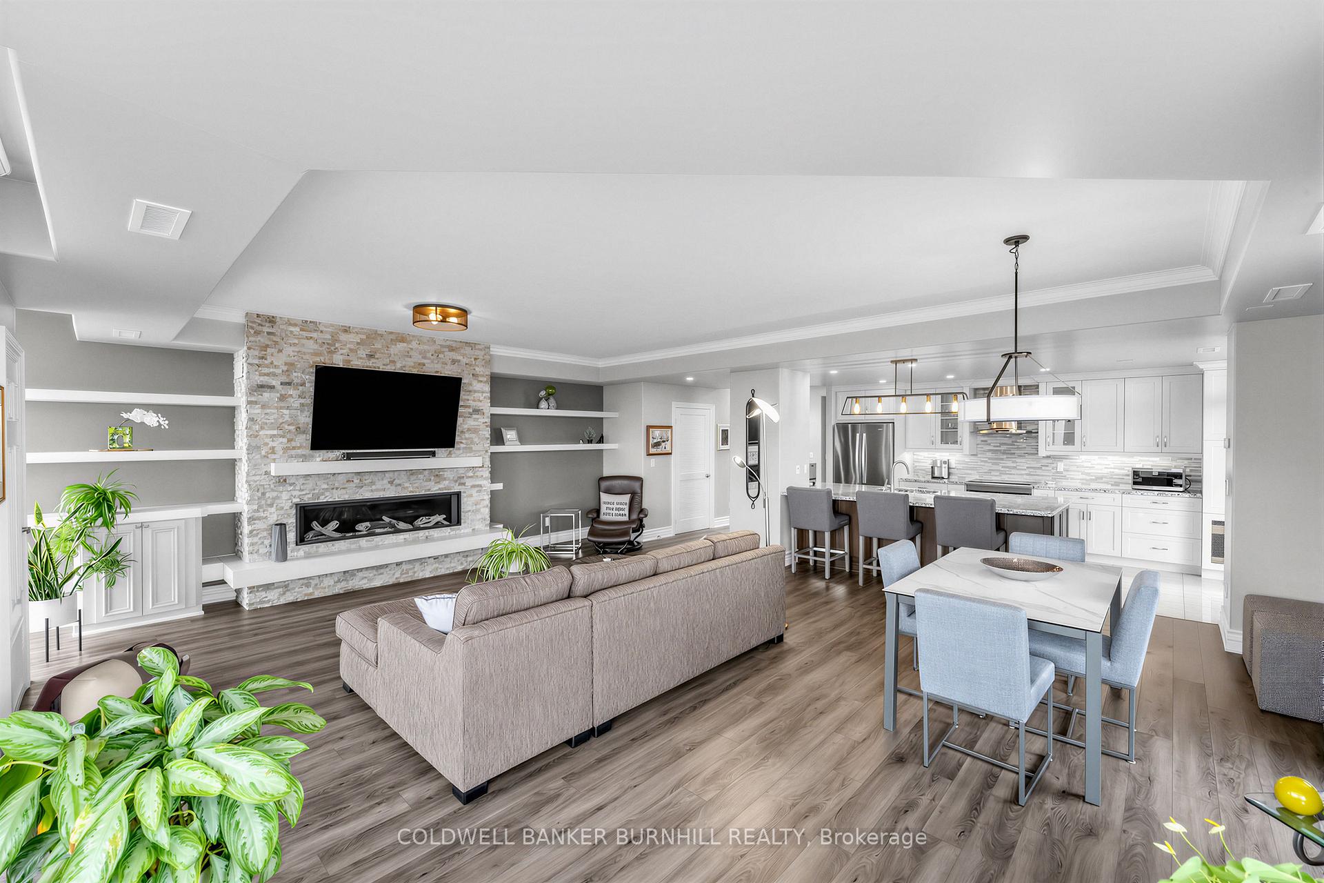 Photo 6 of Unit PH1, 1477 Lakeshore Road, Burlington, Brant — HOMEH
