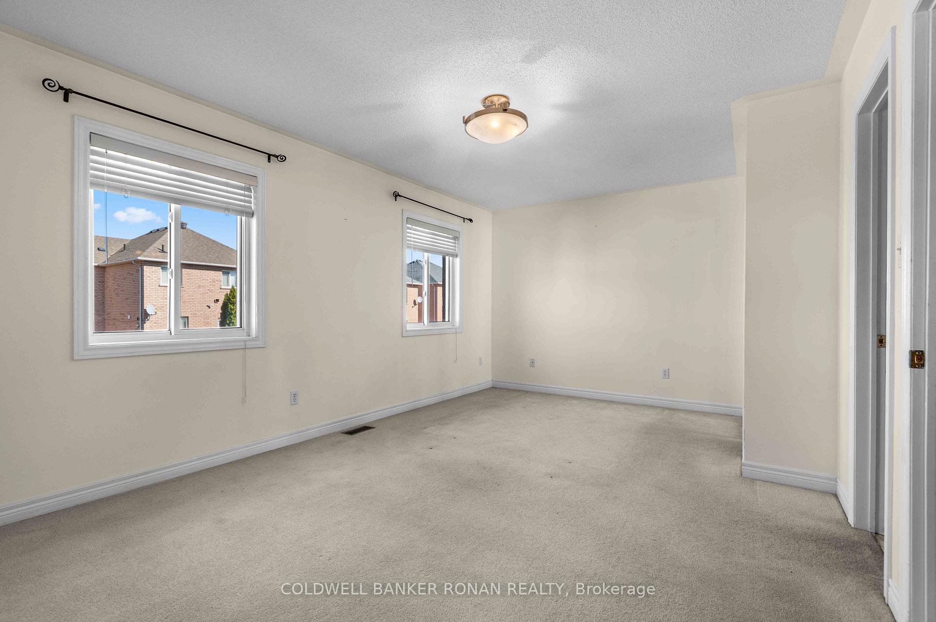 Photo 18 of 22 La Pinta Street, Vaughan, Vellore Village — HOMEH