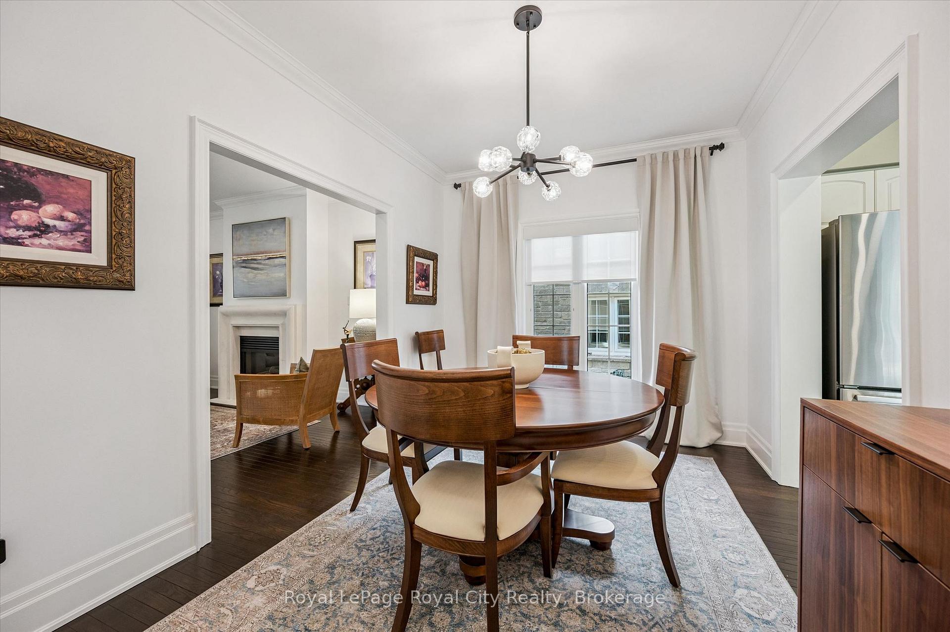 Photo 10 of Unit 11, 25 Manor Park Crescent, Guelph, Dovercliffe Park/Old University — HOMEH