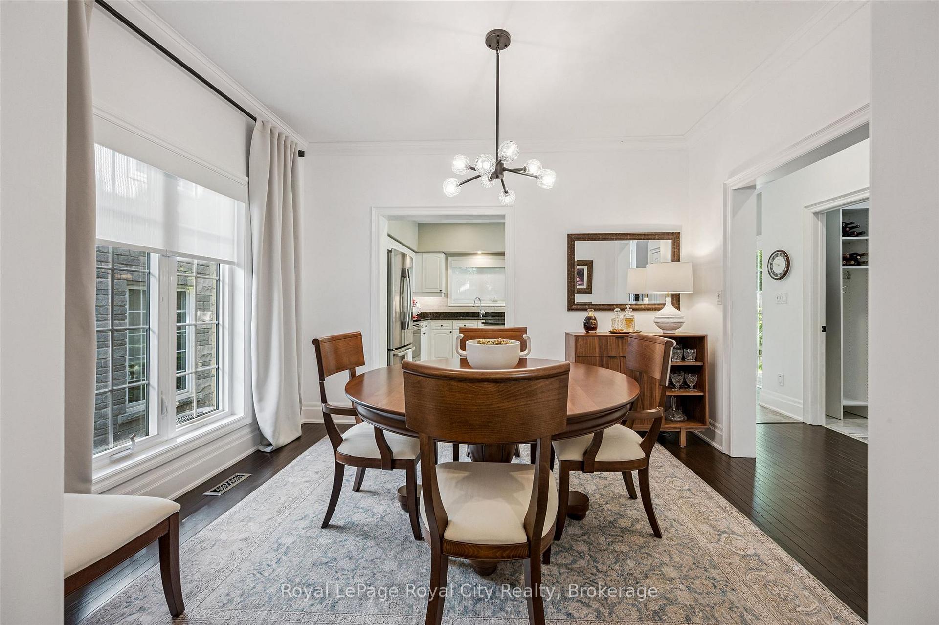 Photo 11 of Unit 11, 25 Manor Park Crescent, Guelph, Dovercliffe Park/Old University — HOMEH