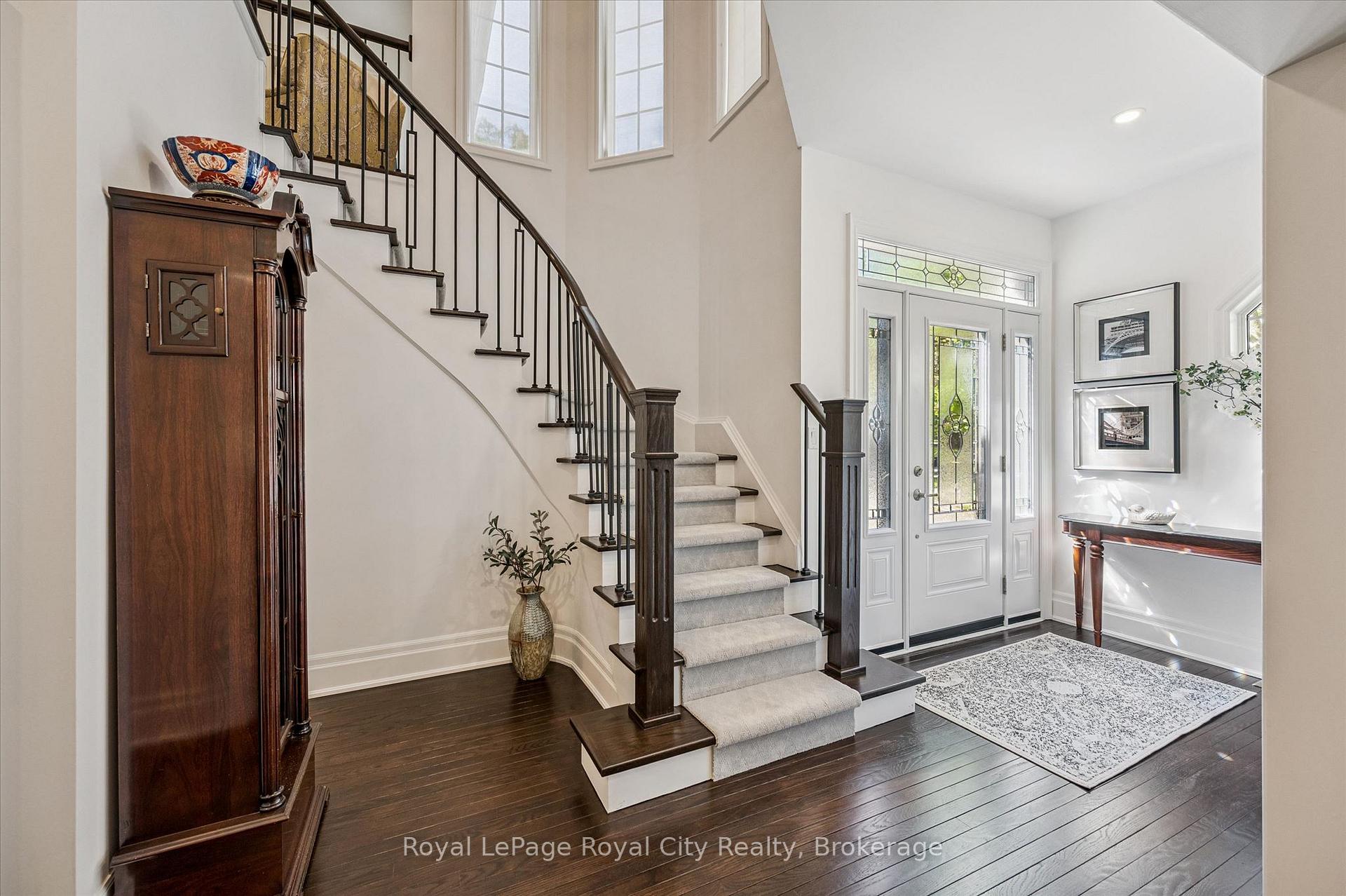 Photo 15 of Unit 11, 25 Manor Park Crescent, Guelph, Dovercliffe Park/Old University — HOMEH