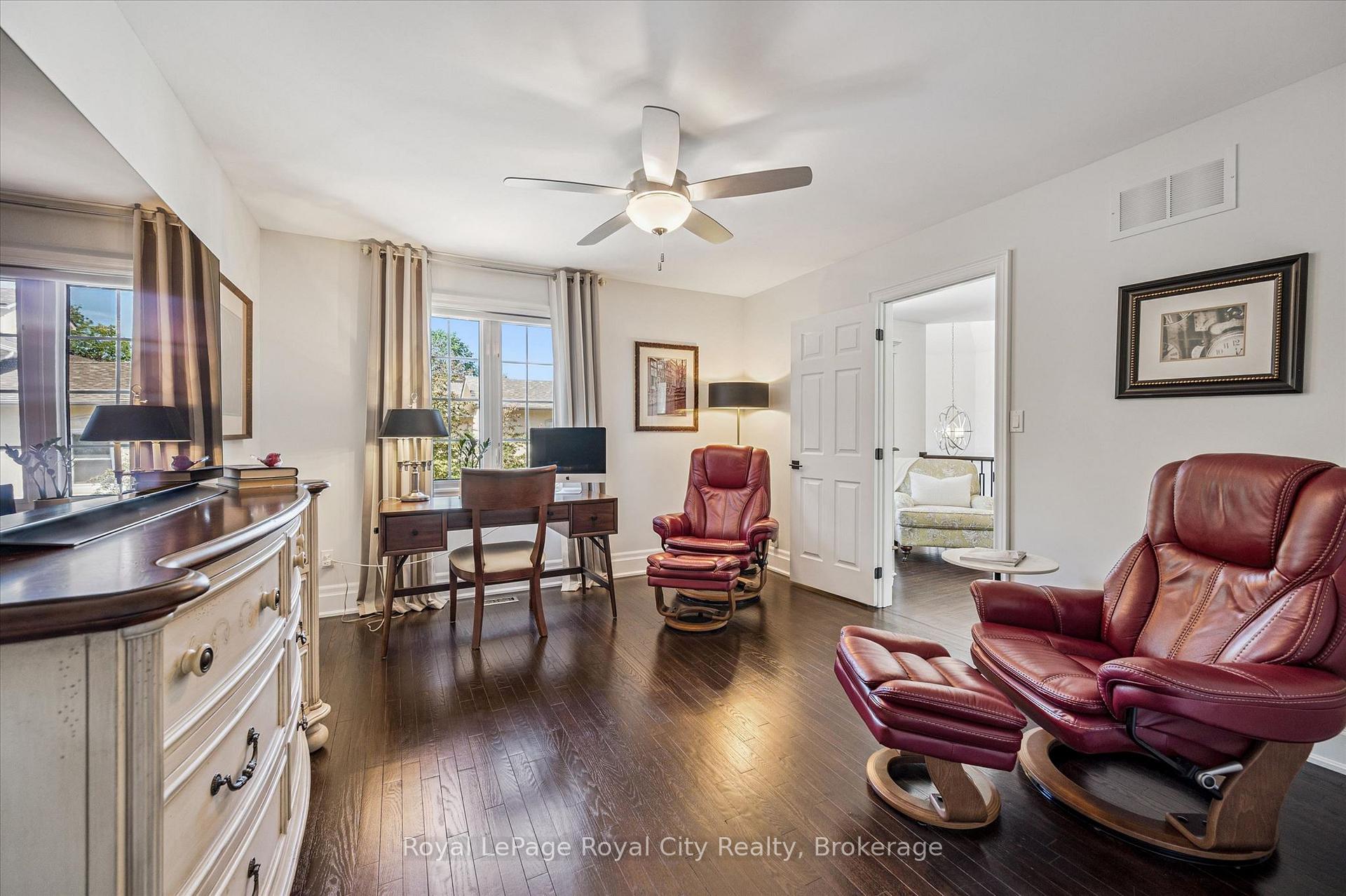 Photo 20 of Unit 11, 25 Manor Park Crescent, Guelph, Dovercliffe Park/Old University — HOMEH
