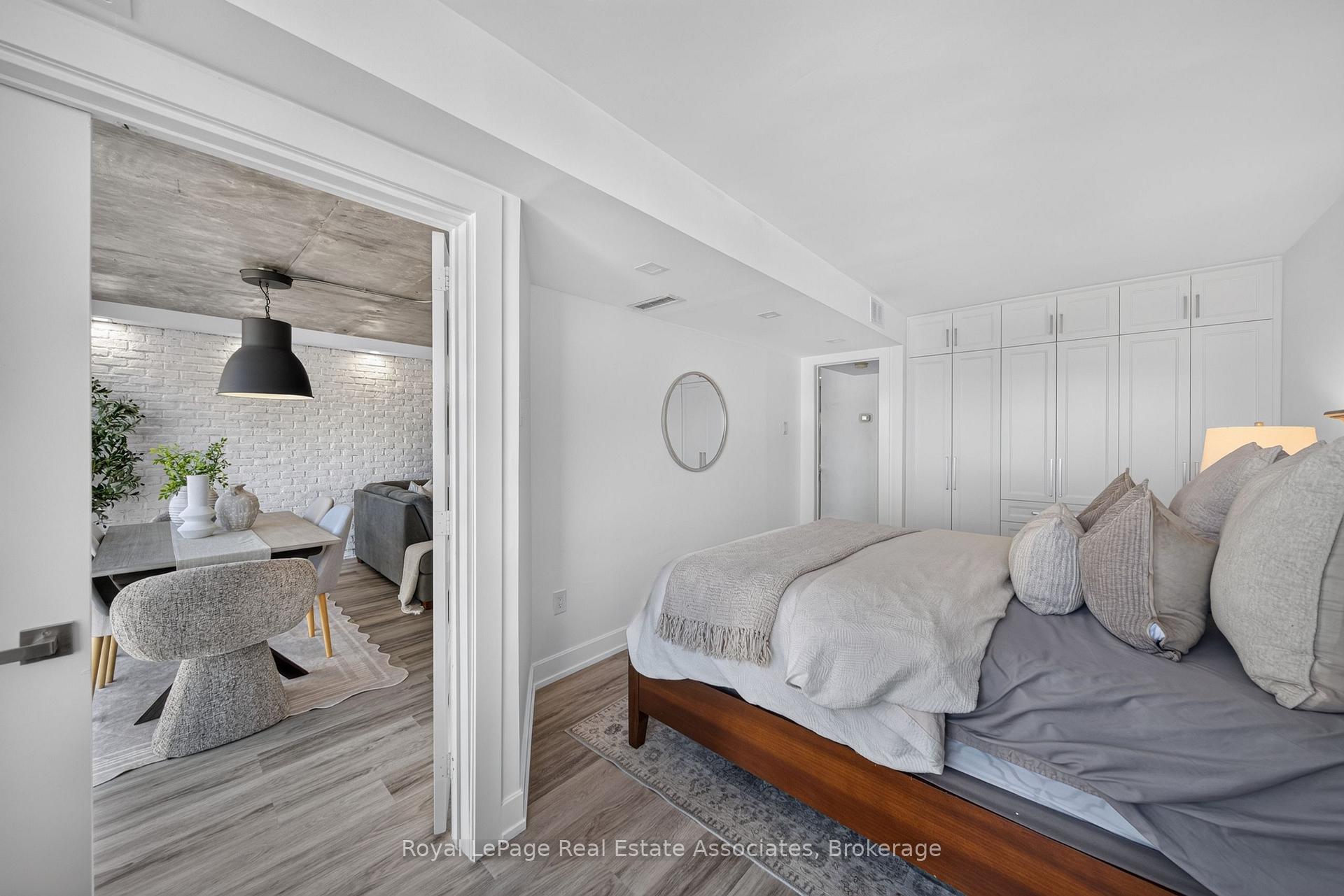 Photo 12 of Unit 1603, 705 King Street W, Toronto, Niagara — HOMEH