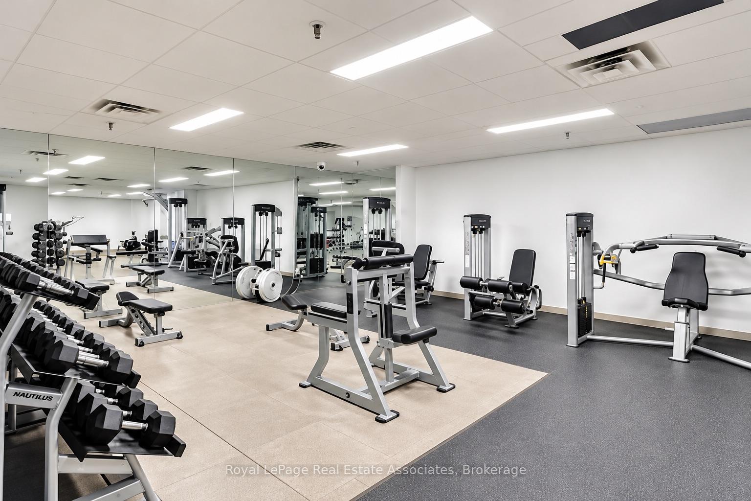 Photo 18 of Unit 1603, 705 King Street W, Toronto, Niagara — HOMEH