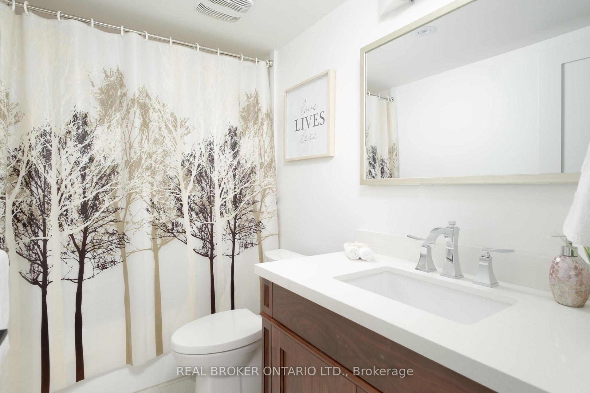 Photo 30 of 1633 Coram Crescent, Mississauga, Dixie — HOMEH