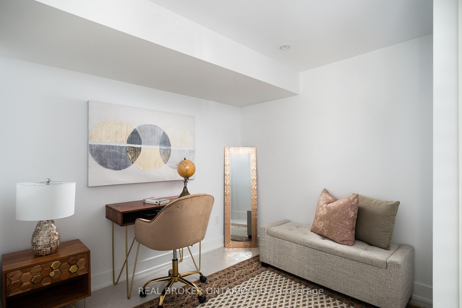 Photo 43 of 1633 Coram Crescent, Mississauga, Dixie — HOMEH