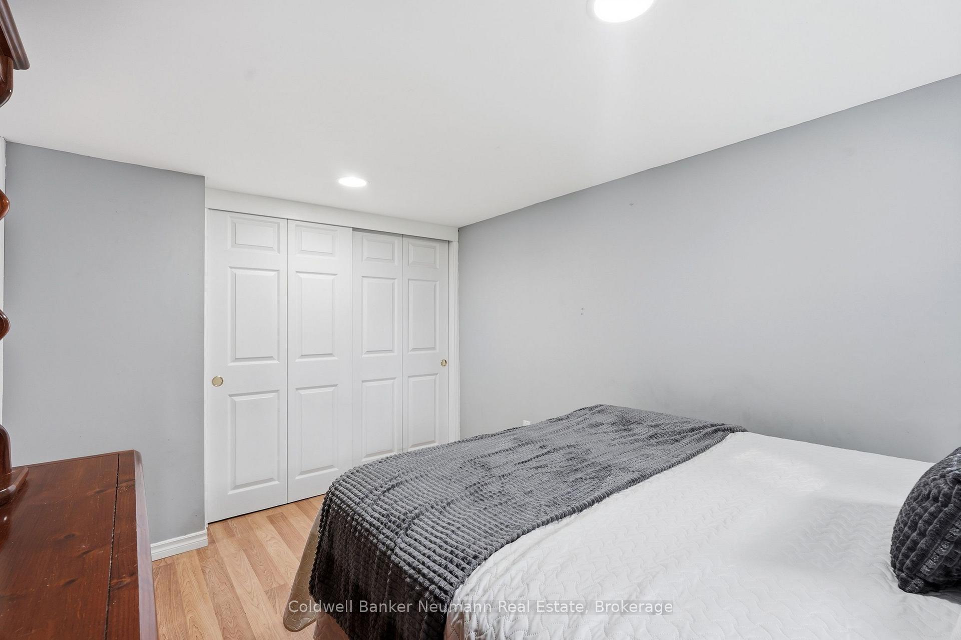 Photo 19 of 442 Burdick Place, London, East H — HOMEH