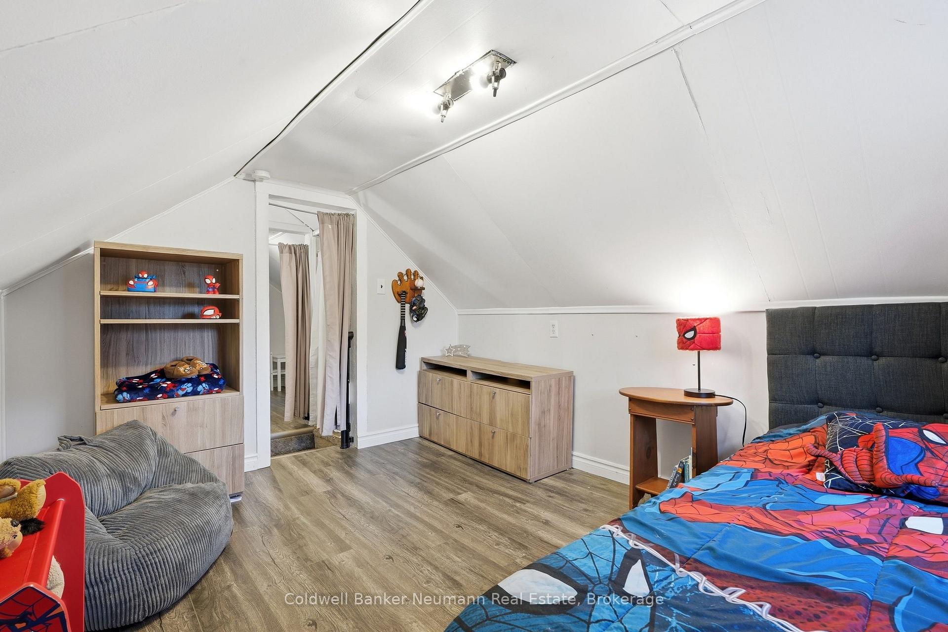 Photo 30 of 442 Burdick Place, London, East H — HOMEH