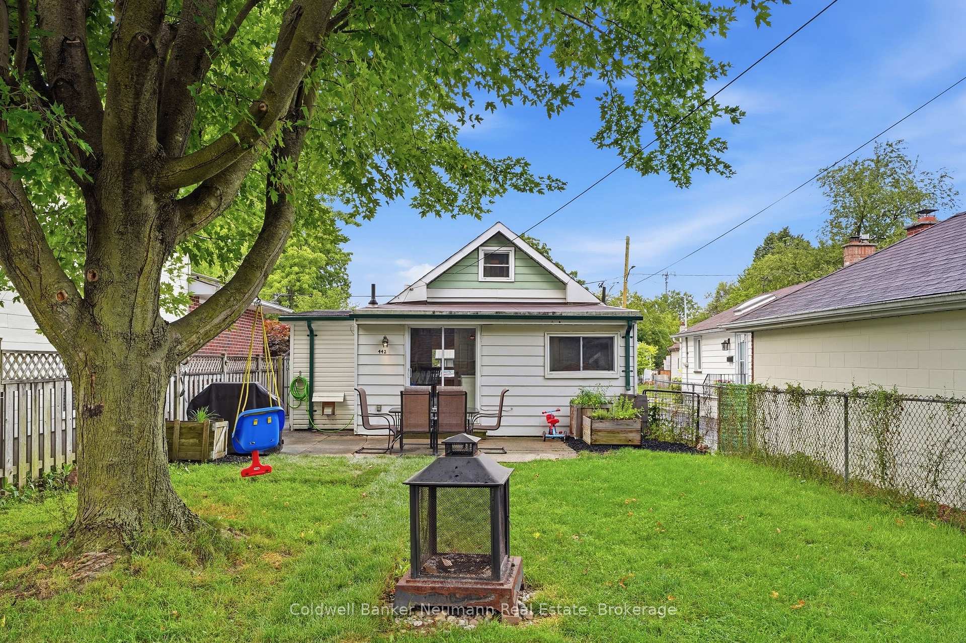 Photo 31 of 442 Burdick Place, London, East H — HOMEH