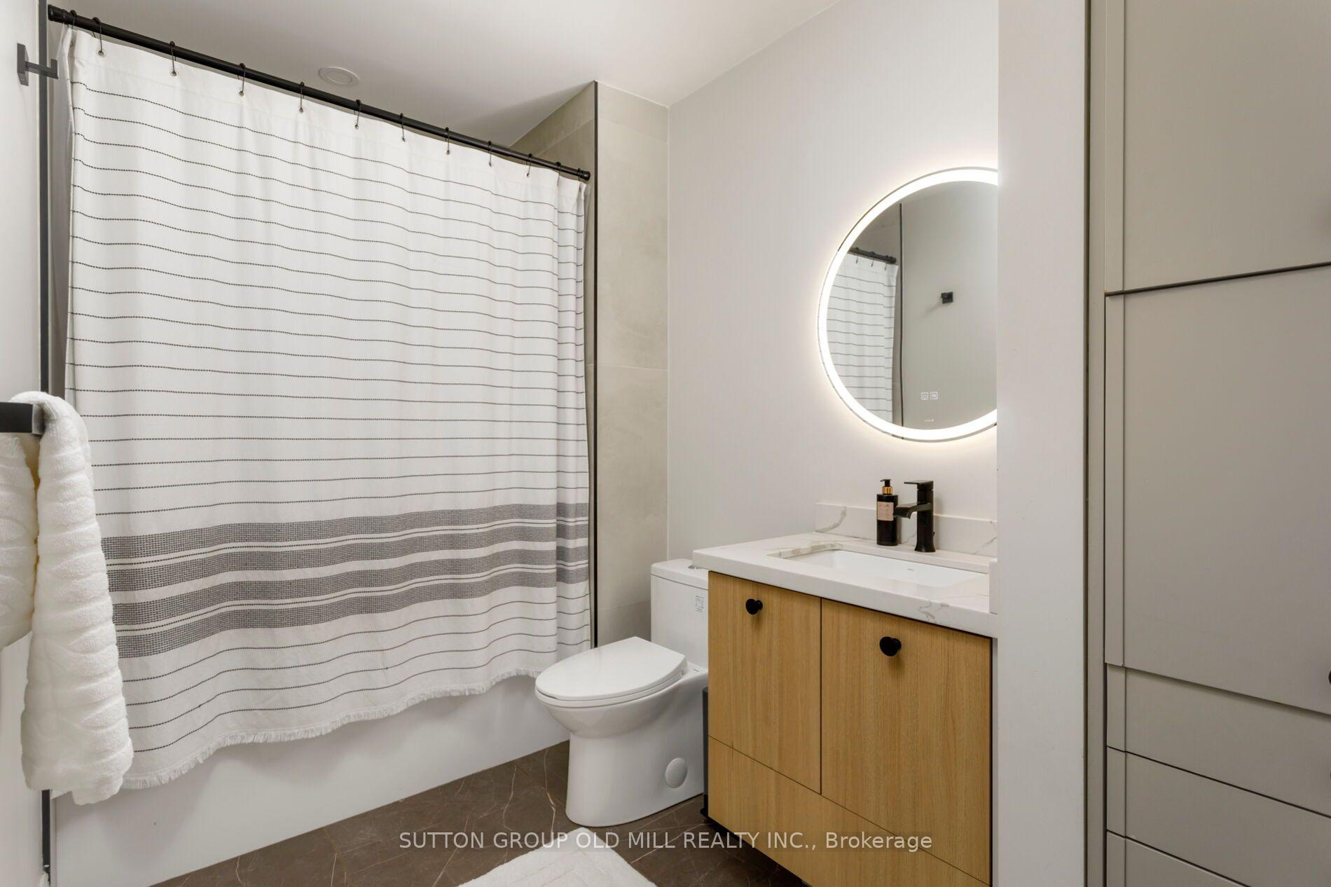 Photo 14 of 1645 Copseholm Trail, Mississauga, Rathwood — HOMEH