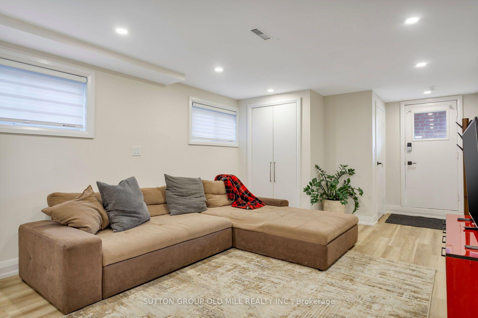 Photo 35 of 1645 Copseholm Trail, Mississauga, Rathwood — HOMEH
