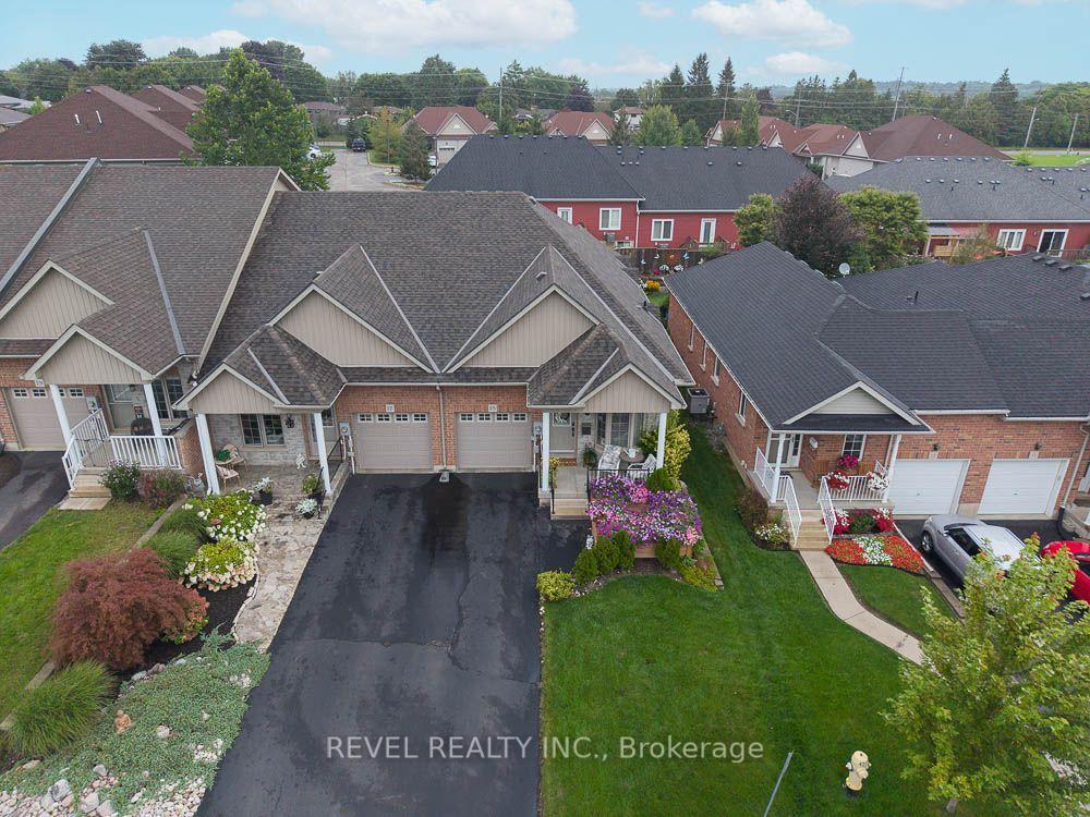 Photo 3 of 15 Millcroft Drive, Norfolk, Simcoe — HOMEH