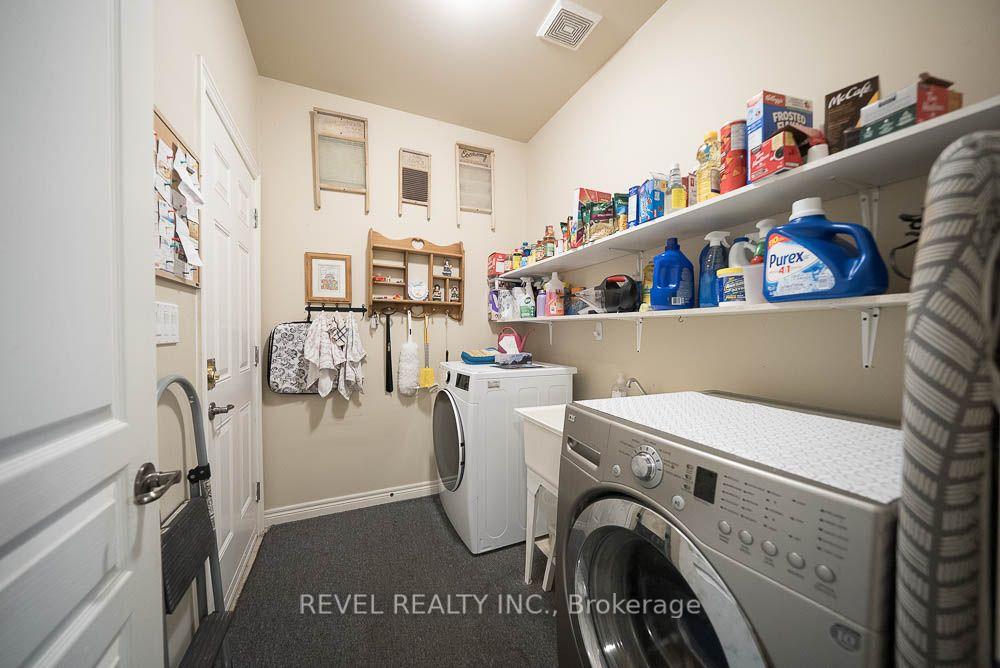 Photo 11 of 15 Millcroft Drive, Norfolk, Simcoe — HOMEH