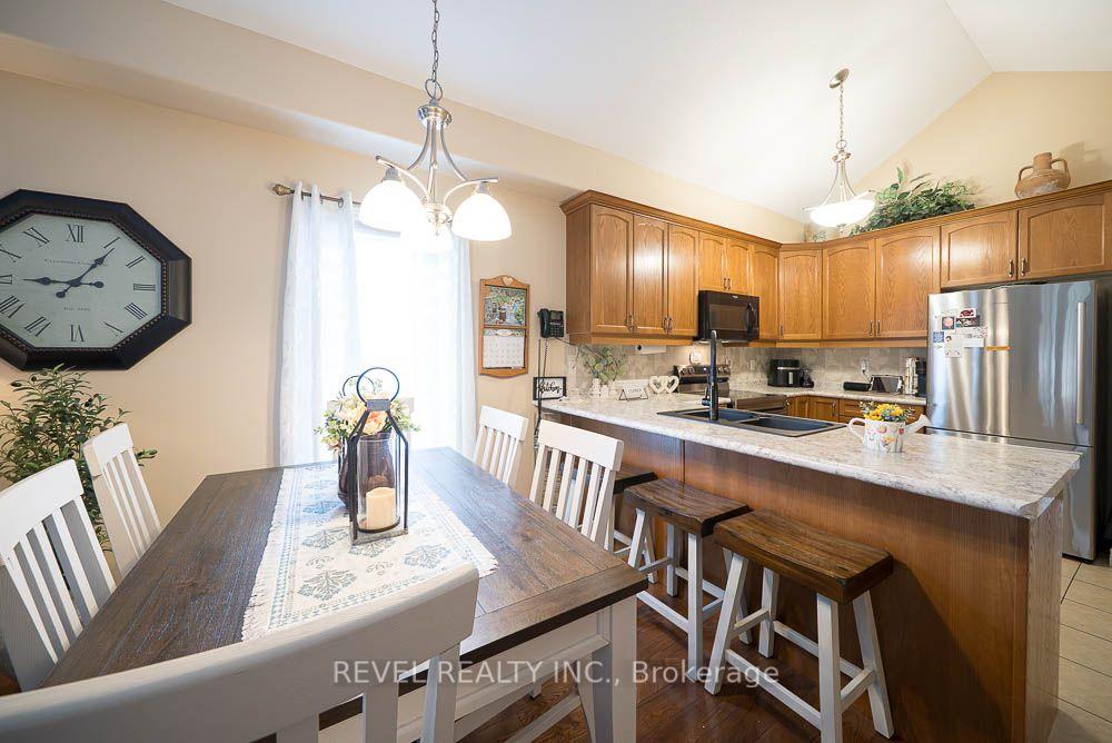 Photo 12 of 15 Millcroft Drive, Norfolk, Simcoe — HOMEH