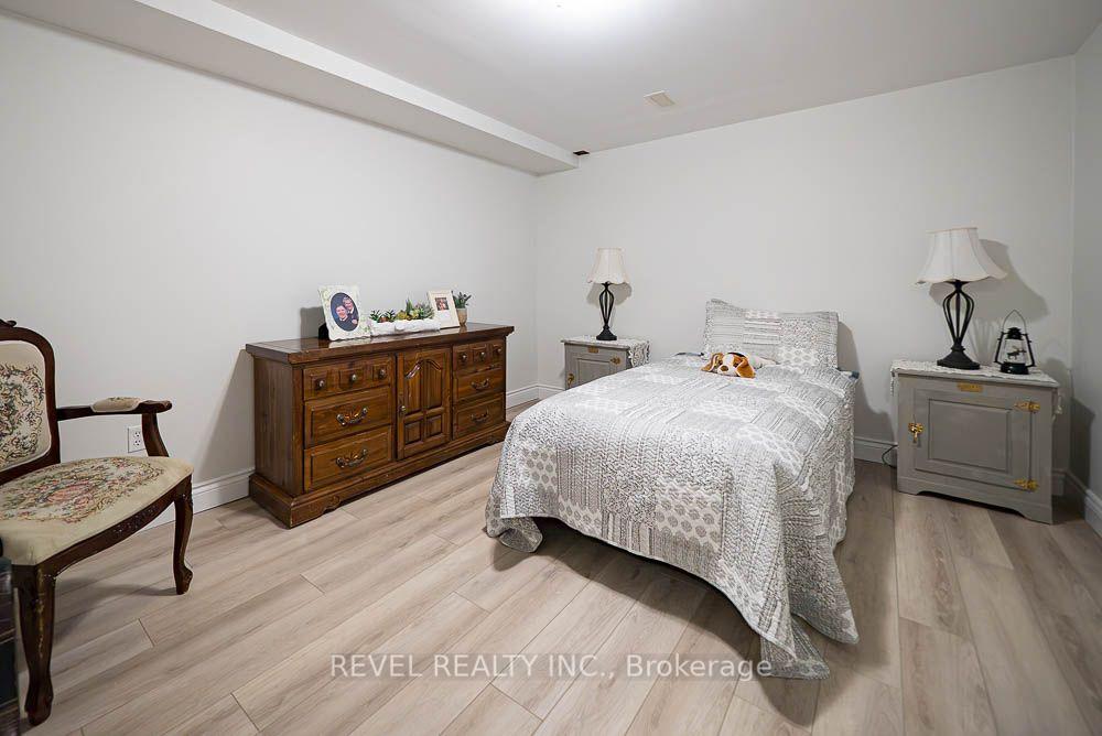 Photo 22 of 15 Millcroft Drive, Norfolk, Simcoe — HOMEH