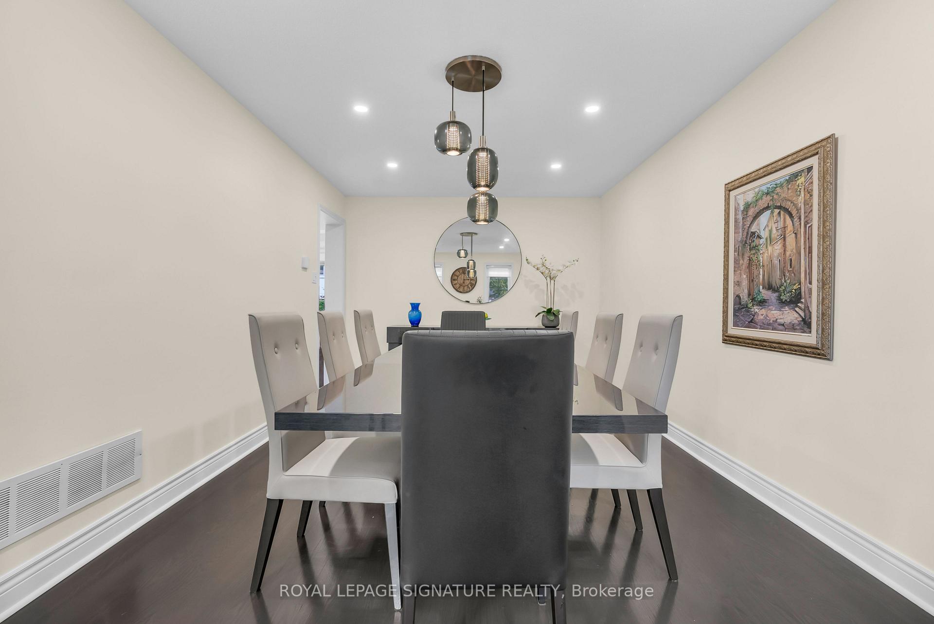 Photo 18 of 4302 Bridlepath Trail, Mississauga, Erin Mills — HOMEH
