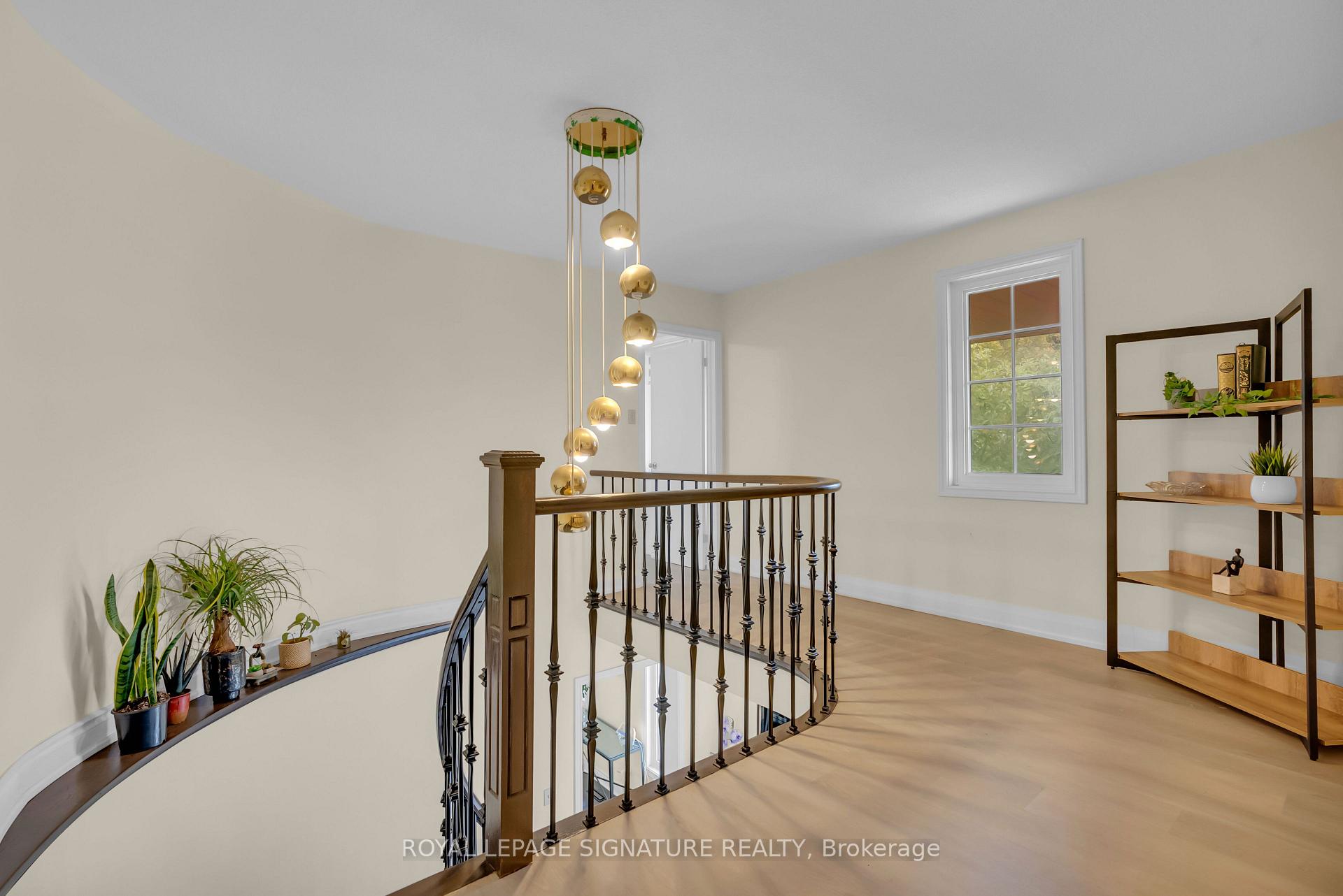 Photo 25 of 4302 Bridlepath Trail, Mississauga, Erin Mills — HOMEH