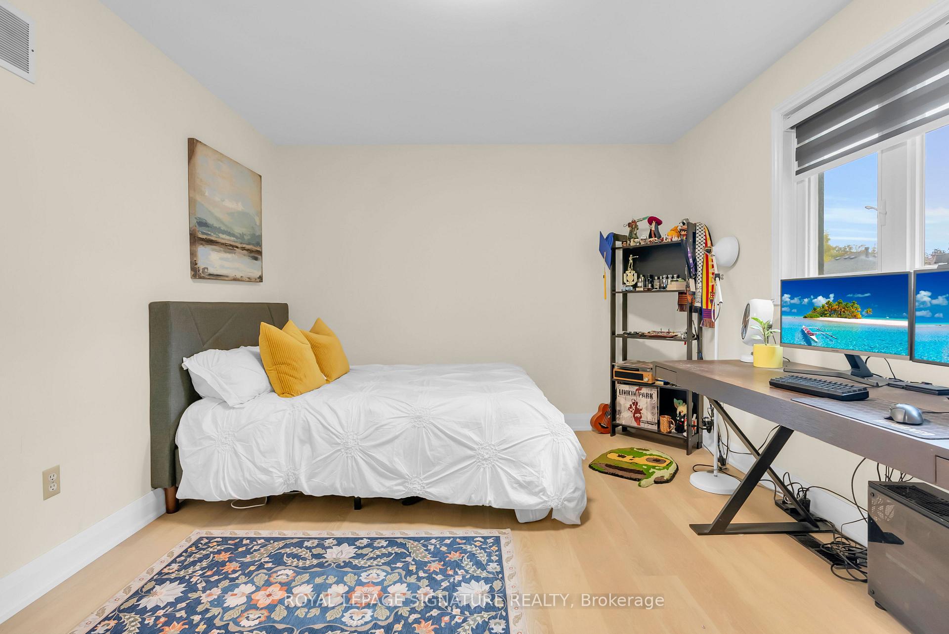 Photo 34 of 4302 Bridlepath Trail, Mississauga, Erin Mills — HOMEH
