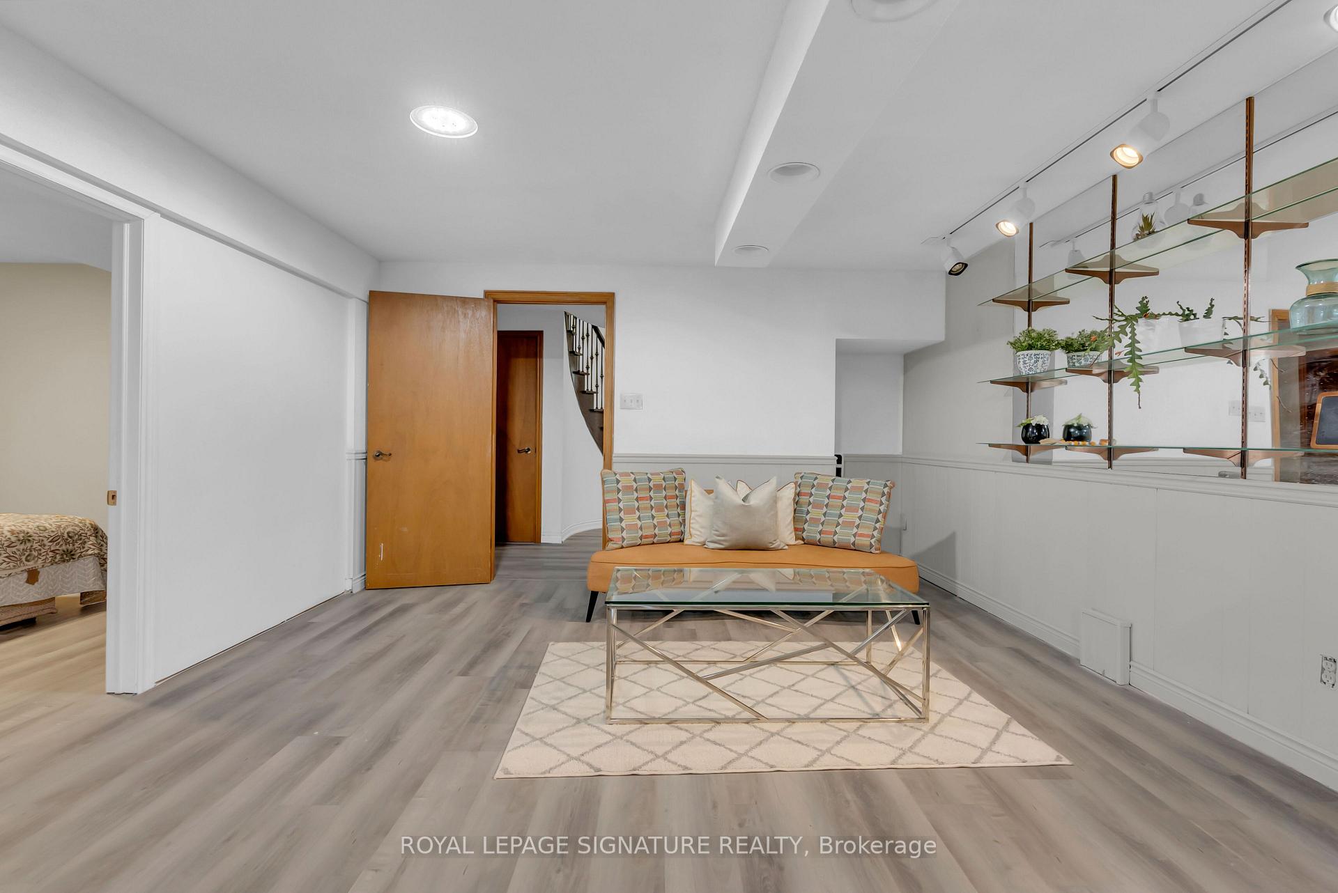 Photo 38 of 4302 Bridlepath Trail, Mississauga, Erin Mills — HOMEH