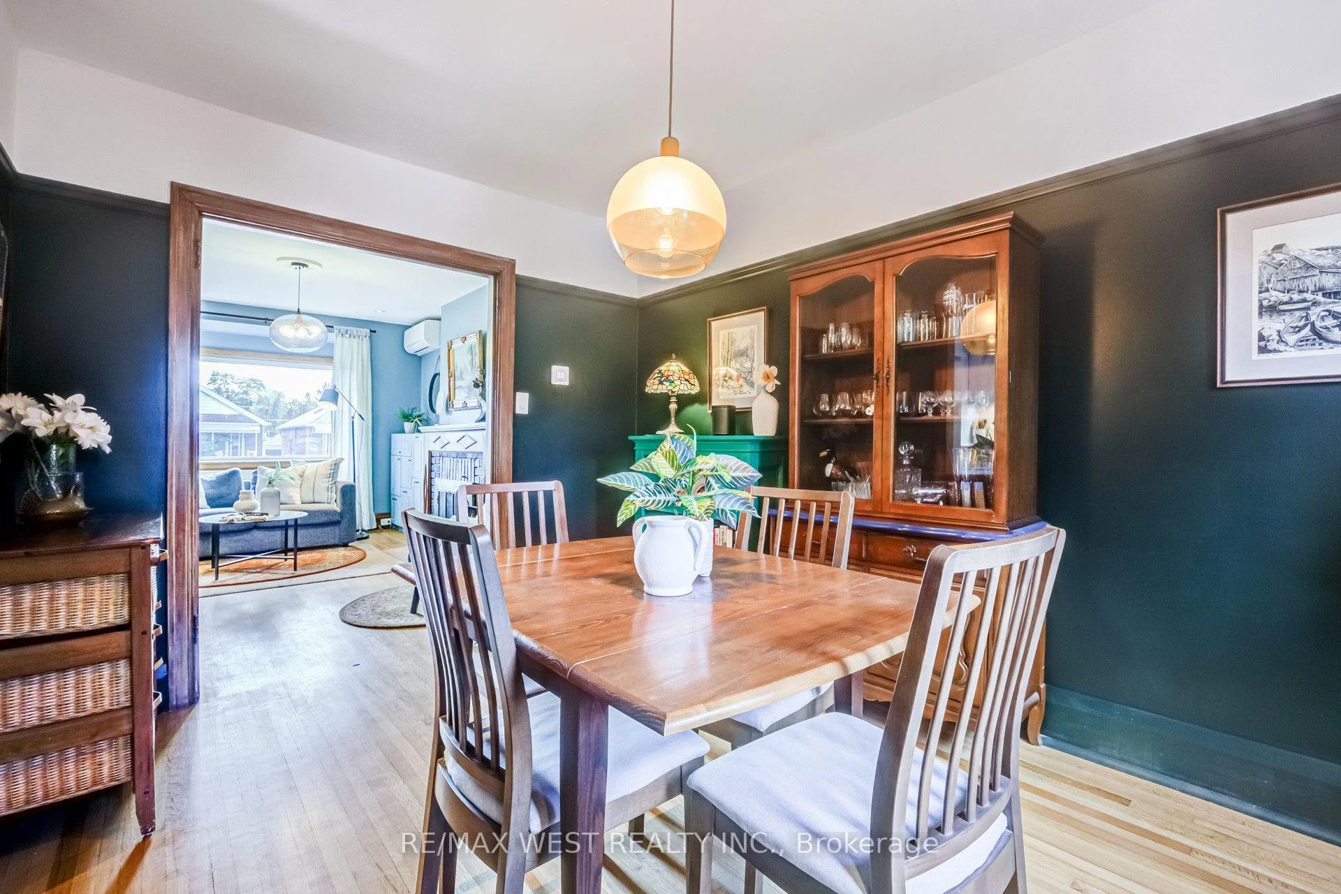 Photo 23 of 258 O'connor Drive, Toronto, East York — HOMEH