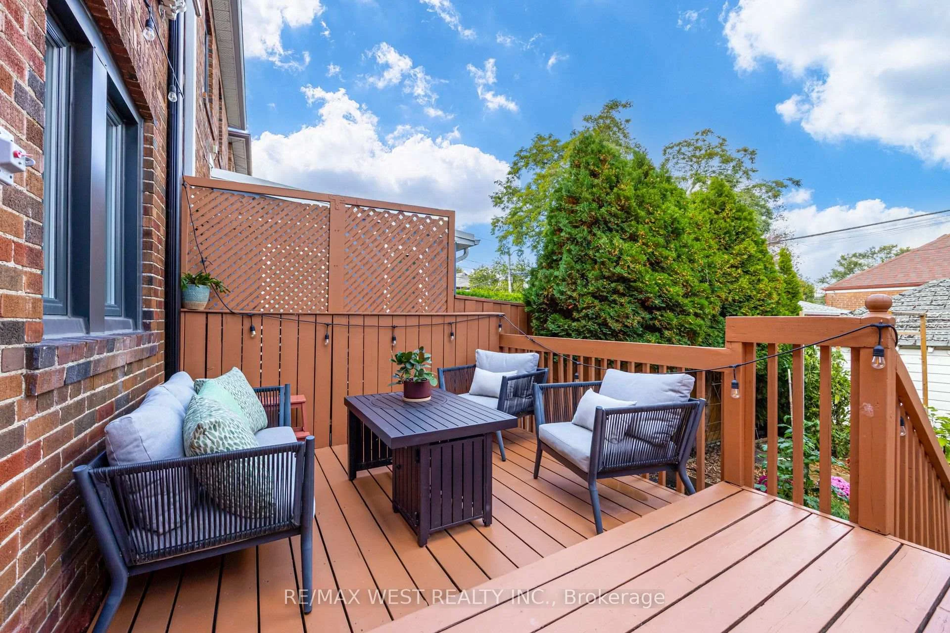 Photo 70 of 258 O'connor Drive, Toronto, East York — HOMEH