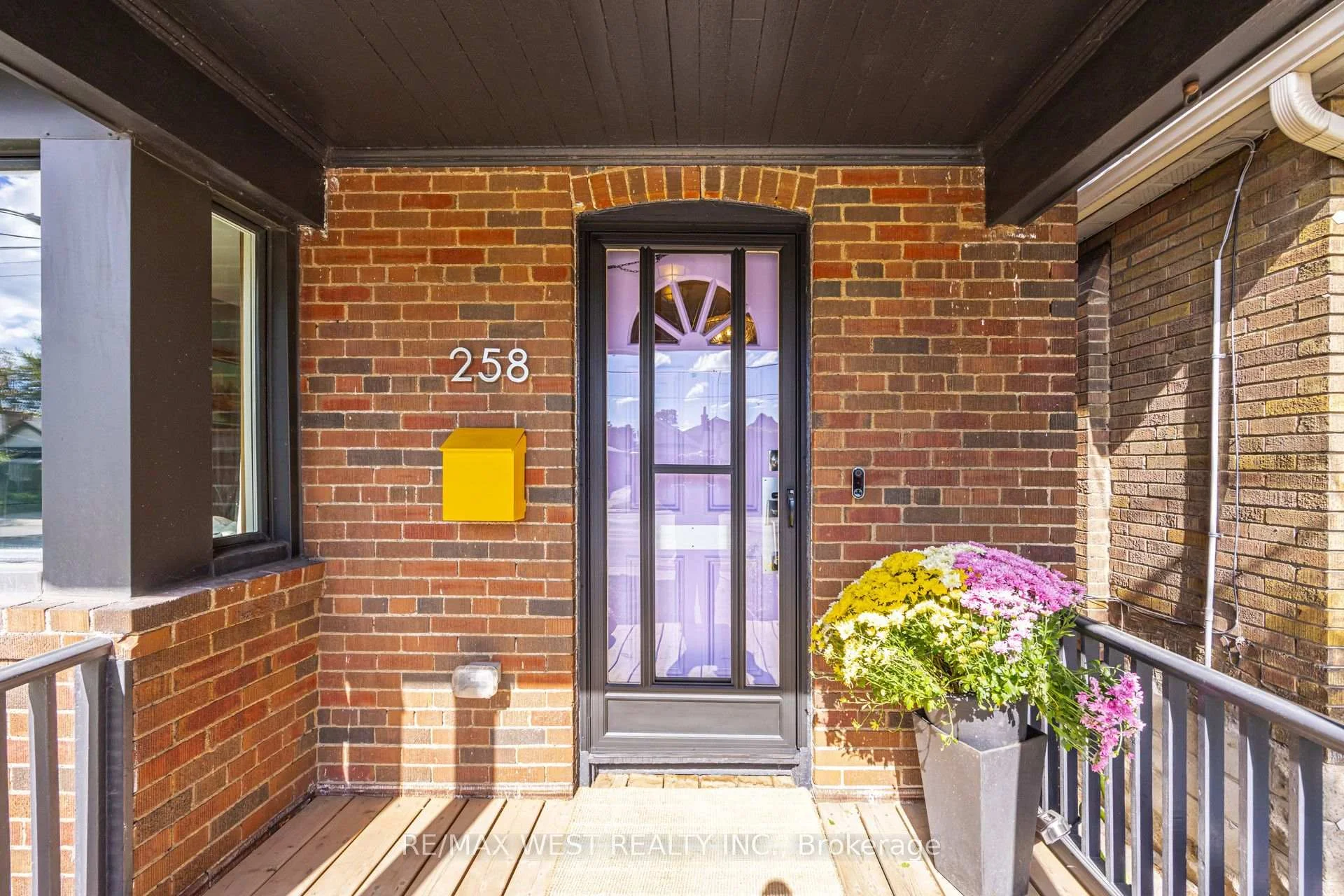 Photo 76 of 258 O'connor Drive, Toronto, East York — HOMEH