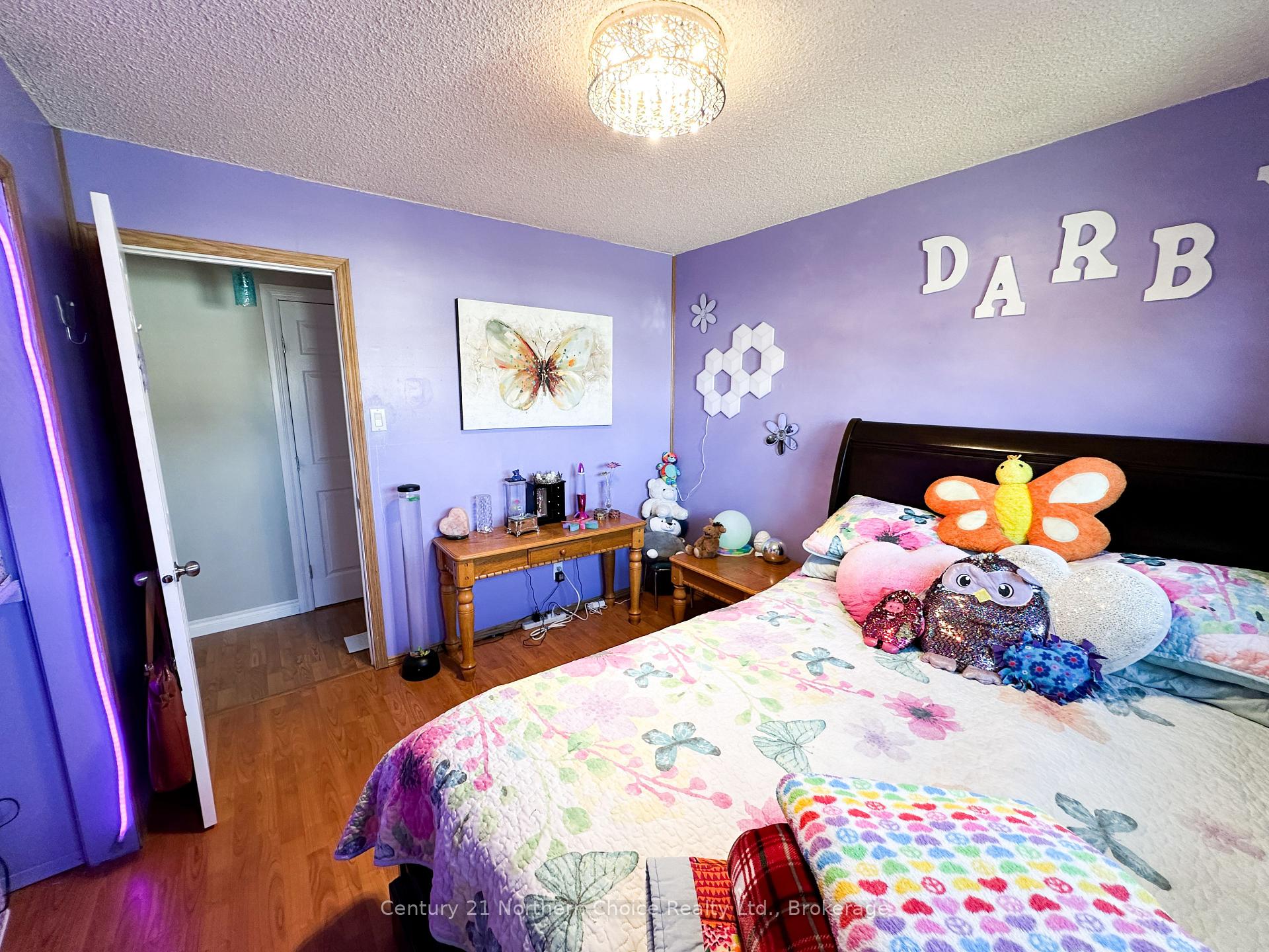 Photo 54 of 100 Detta Road, Red Lake — HOMEH